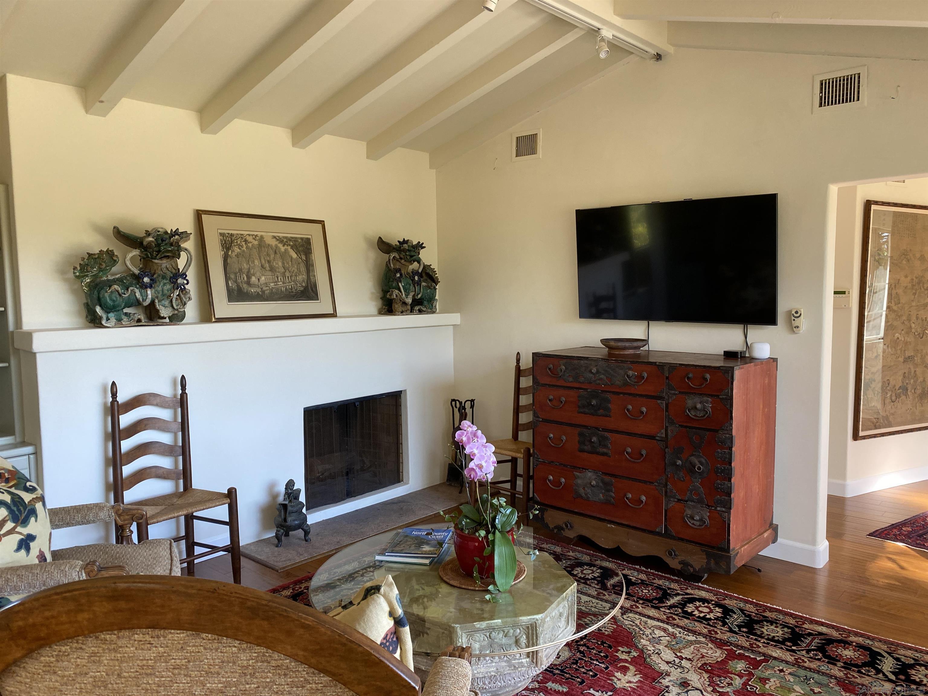 Detail Gallery Image 11 of 20 For 17090  El Mirador, Rancho Santa Fe,  CA 92067 - 2 Beds | 2 Baths