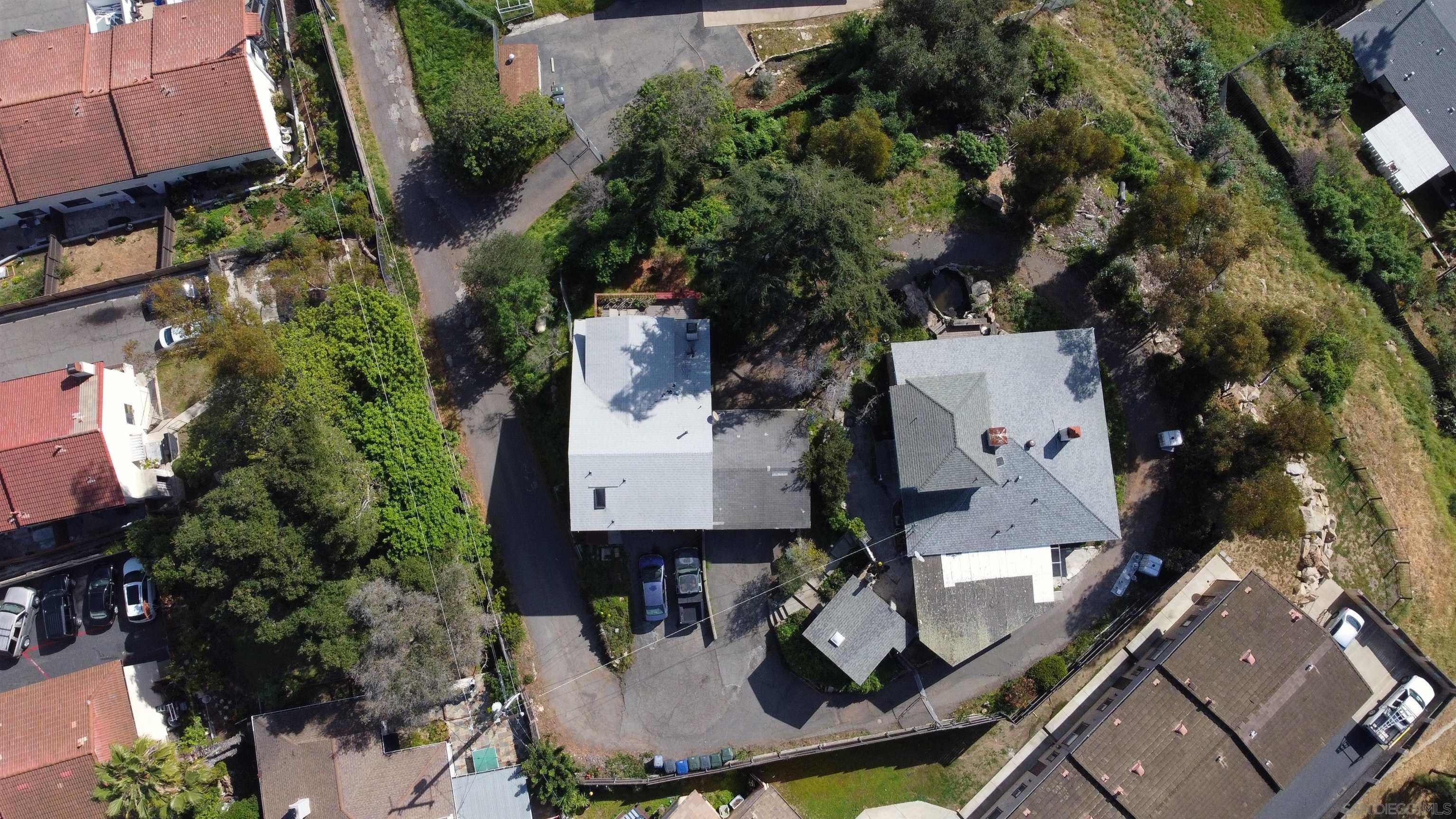 Detail Gallery Image 17 of 29 For 702-704 E Vista Way, Vista,  CA 92084 - – Beds | – Baths