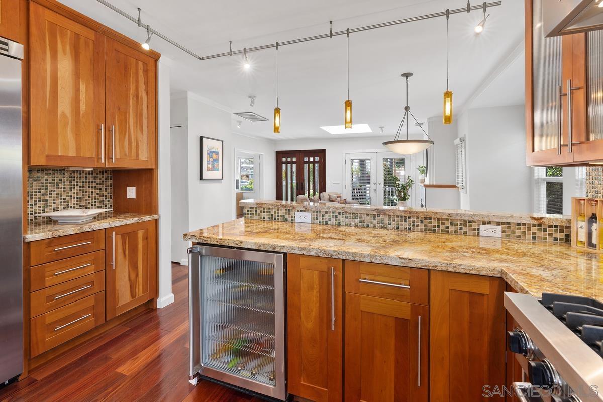 Detail Gallery Image 13 of 35 For 1026  Madison Avenue, San Diego,  CA 92116 - 4 Beds | 3 Baths