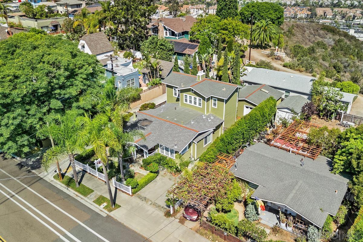 Detail Gallery Image 5 of 35 For 1026  Madison Avenue, San Diego,  CA 92116 - 4 Beds | 3 Baths