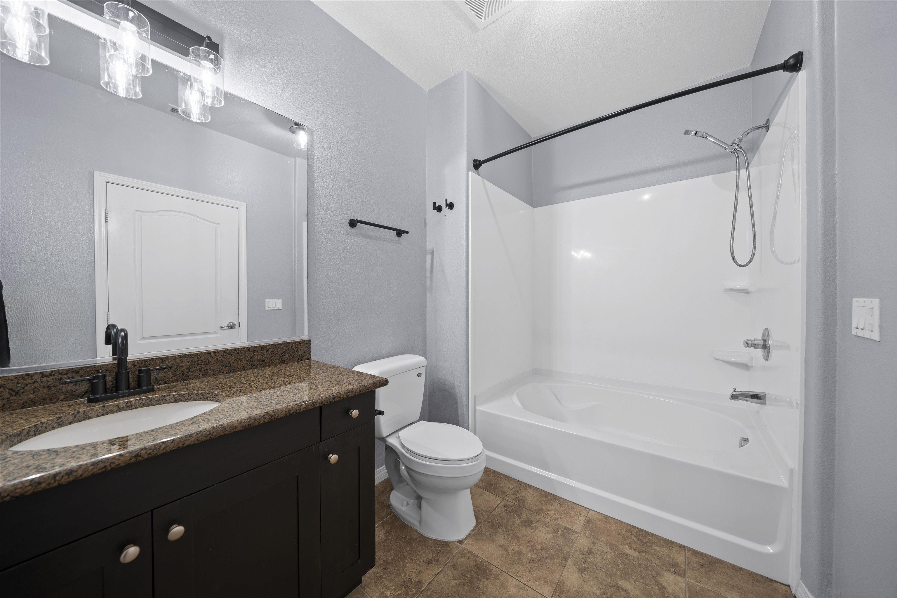 Detail Gallery Image 17 of 36 For 3957  30th St  #320,  San Diego,  CA 92104 - 2 Beds | 2 Baths