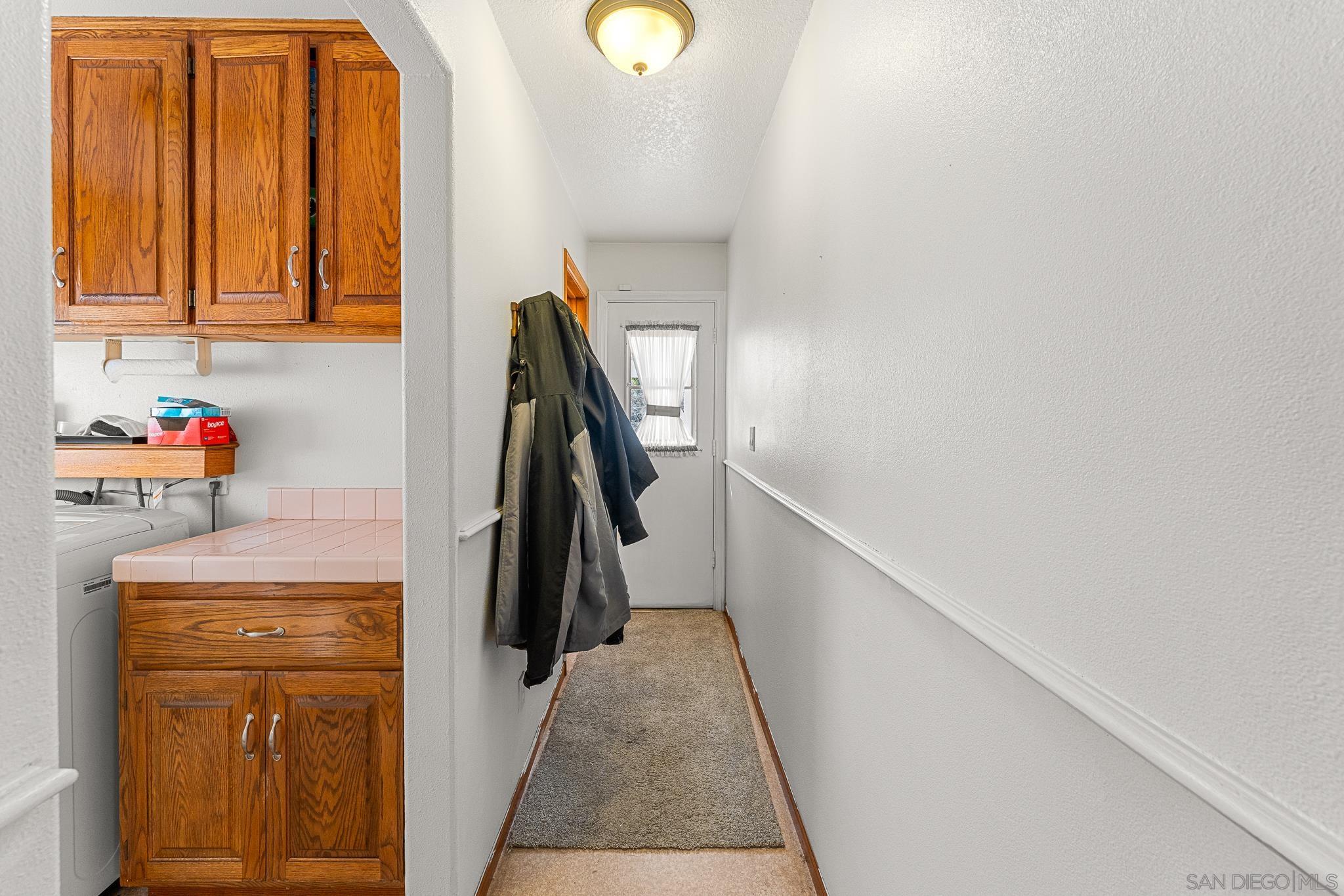 Detail Gallery Image 26 of 73 For 19775  Symeron Rd, Apple Valley,  CA 92307 - 4 Beds | 3/1 Baths