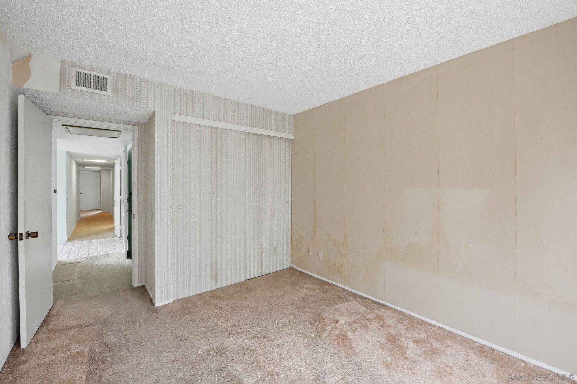 Detail Gallery Image 26 of 53 For 86  Half Moon Bend, Coronado,  CA 92118 - 3 Beds | 2 Baths