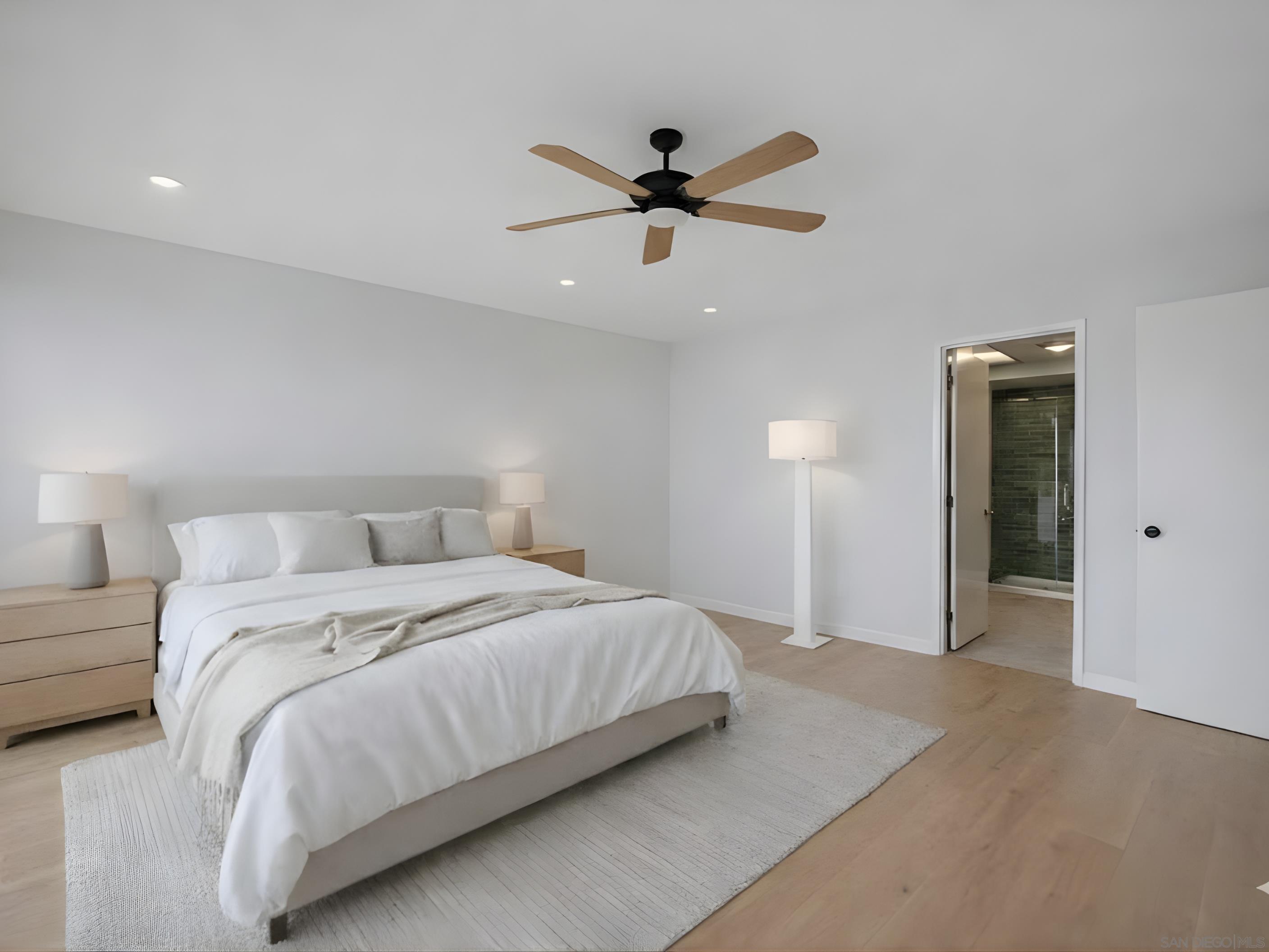 Detail Gallery Image 34 of 53 For 86  Half Moon Bend, Coronado,  CA 92118 - 3 Beds | 2 Baths