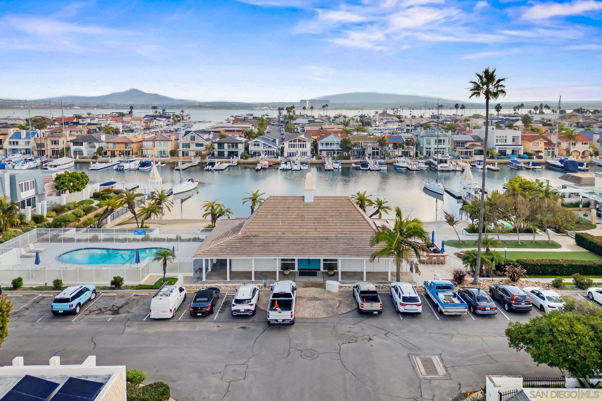 Detail Gallery Image 44 of 53 For 86  Half Moon Bend, Coronado,  CA 92118 - 3 Beds | 2 Baths