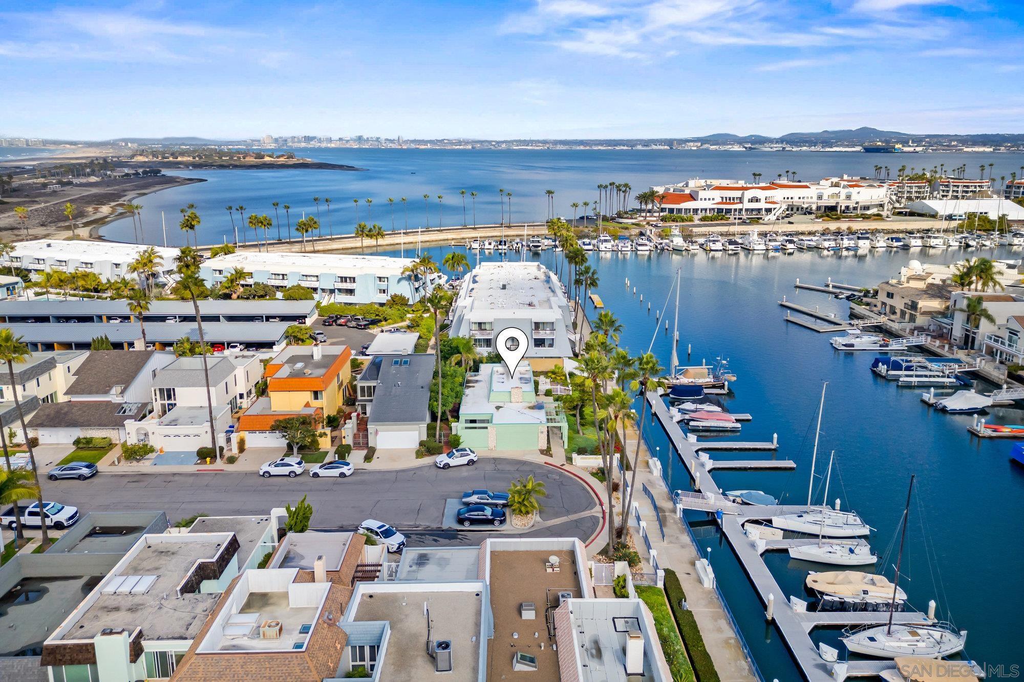 Detail Gallery Image 49 of 53 For 86  Half Moon Bend, Coronado,  CA 92118 - 3 Beds | 2 Baths