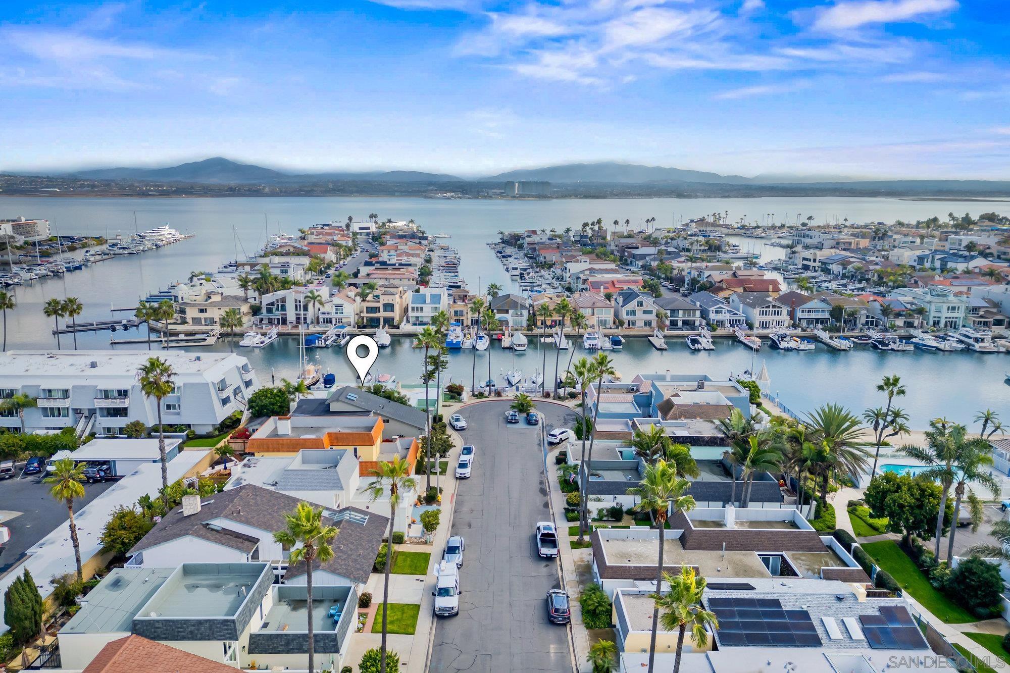 Detail Gallery Image 52 of 53 For 86  Half Moon Bend, Coronado,  CA 92118 - 3 Beds | 2 Baths