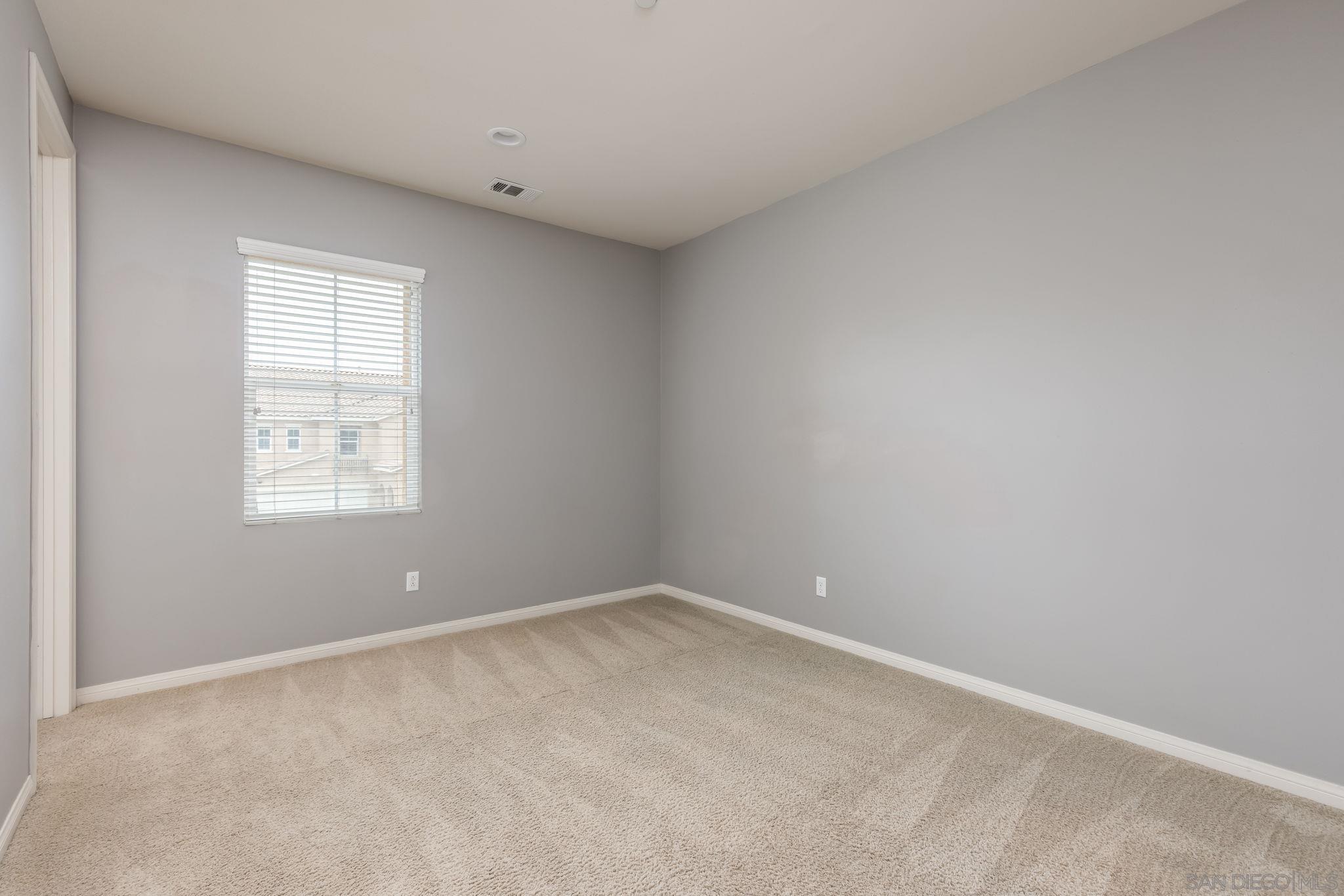 Detail Gallery Image 25 of 45 For 938  Hydra Court, San Marcos,  CA 92069 - 5 Beds | 3 Baths