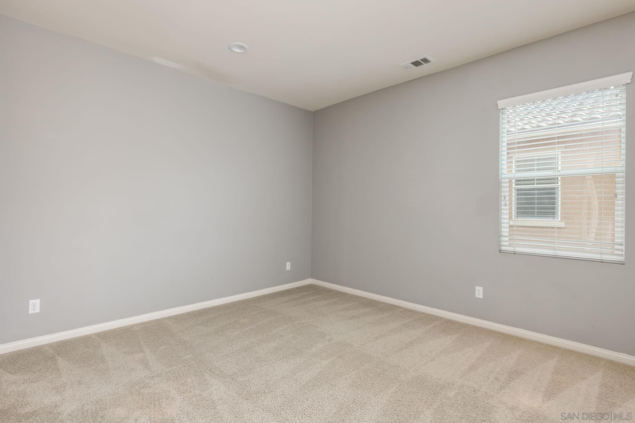 Detail Gallery Image 27 of 45 For 938  Hydra Court, San Marcos,  CA 92069 - 5 Beds | 3 Baths