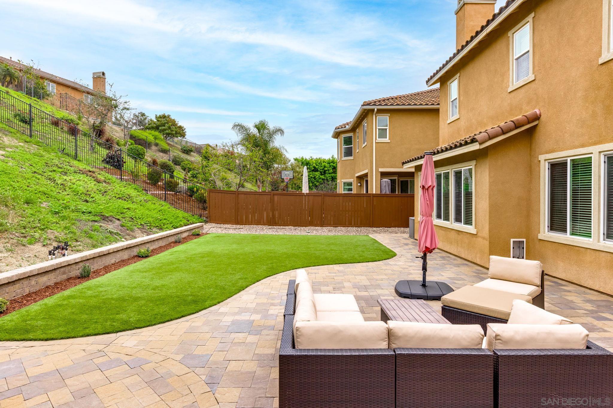 Detail Gallery Image 34 of 45 For 938  Hydra Court, San Marcos,  CA 92069 - 5 Beds | 3 Baths