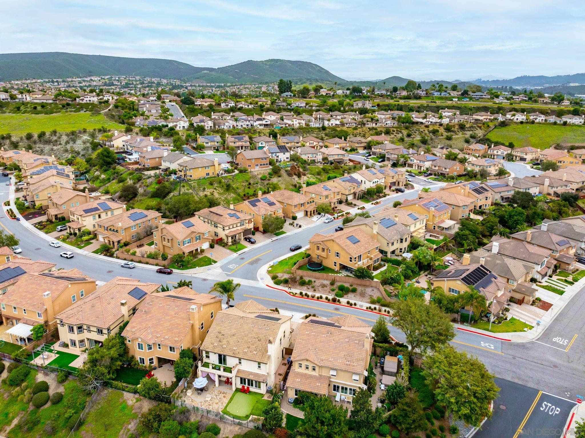 Detail Gallery Image 39 of 45 For 938  Hydra Court, San Marcos,  CA 92069 - 5 Beds | 3 Baths