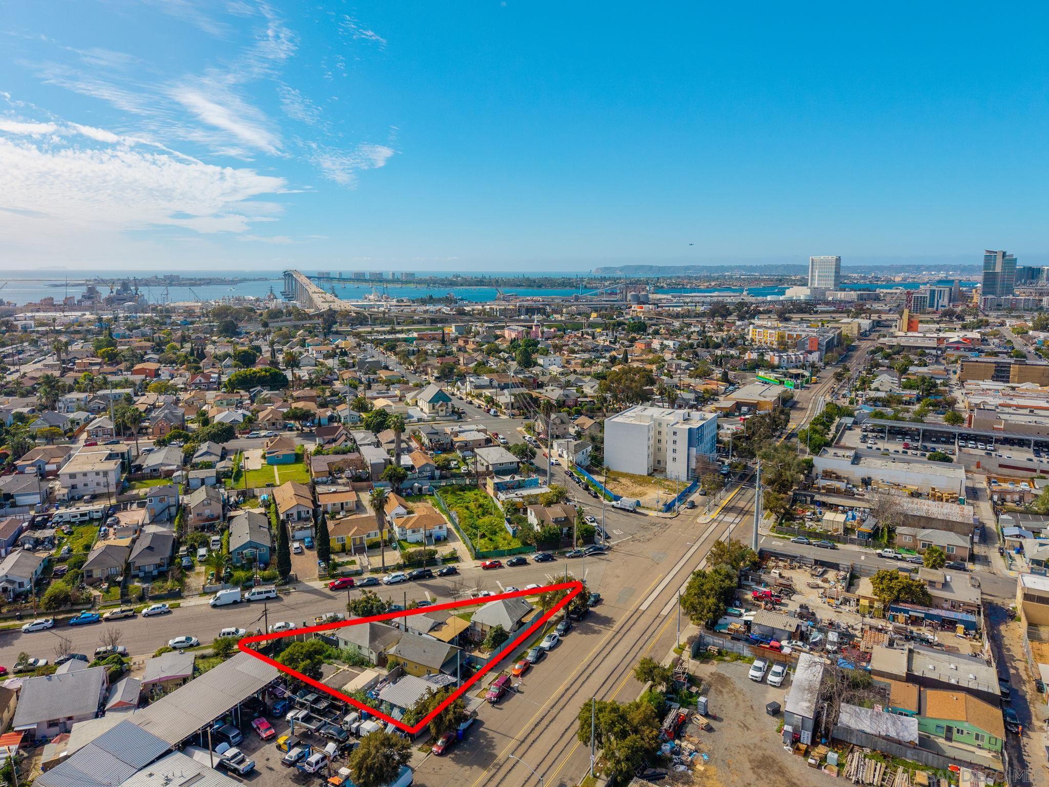 Detail Gallery Image 2 of 13 For 2010  Franklin Ave, San Diego,  CA 92113 - – Beds | – Baths