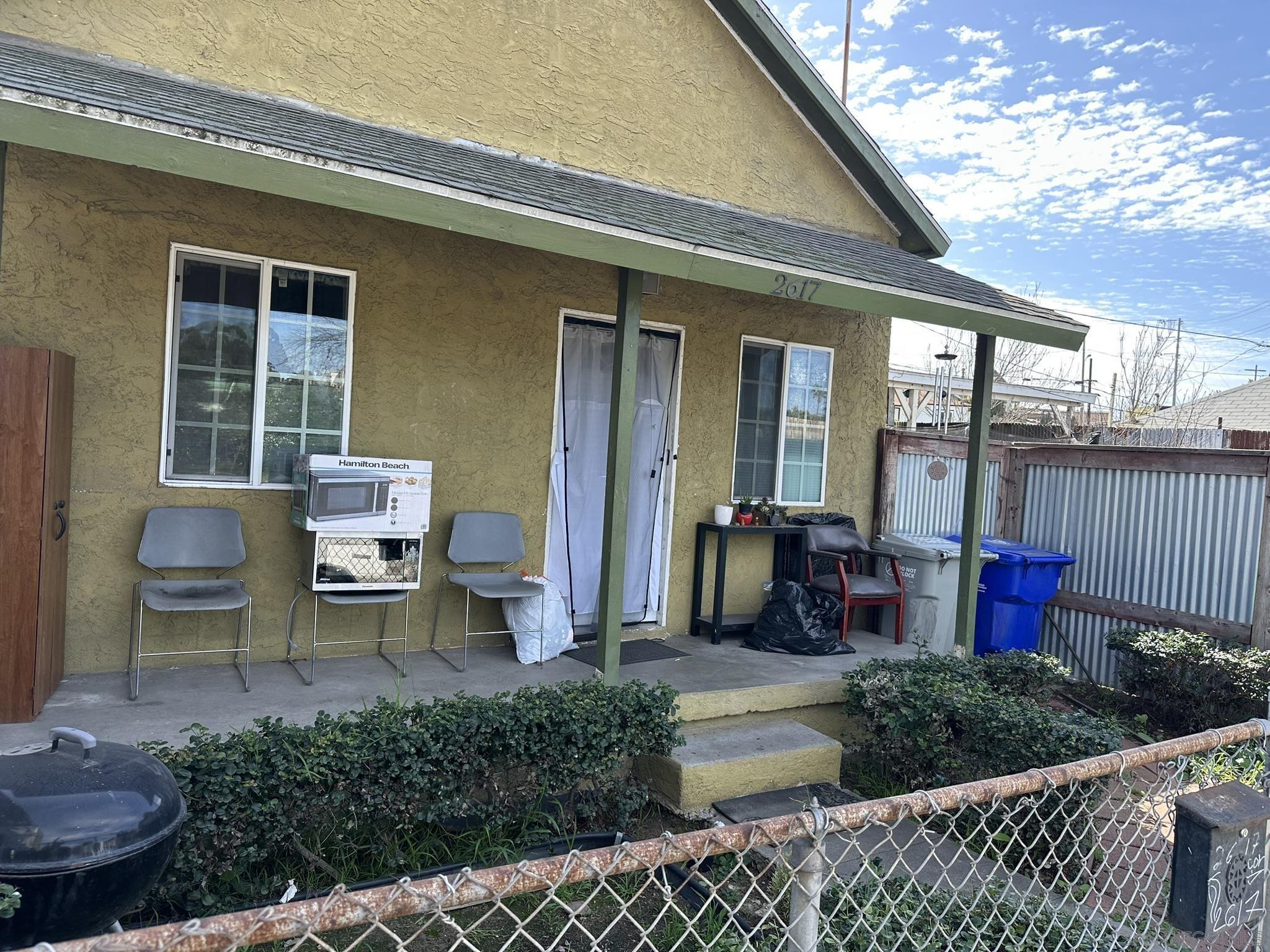 Detail Gallery Image 12 of 13 For 2010  Franklin Ave, San Diego,  CA 92113 - – Beds | – Baths