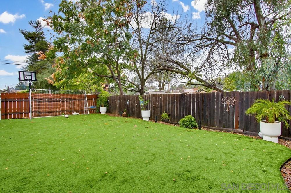 Detail Gallery Image 12 of 50 For 119  North Ln, El Cajon,  CA 92021 - 4 Beds | 1 Baths