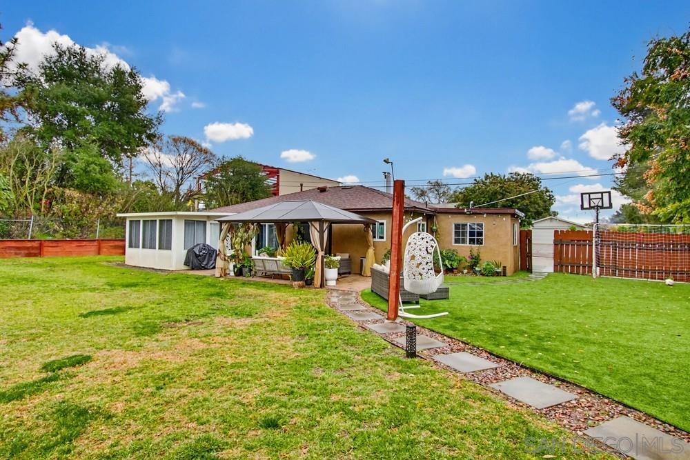 Detail Gallery Image 6 of 50 For 119  North Ln, El Cajon,  CA 92021 - 4 Beds | 1 Baths