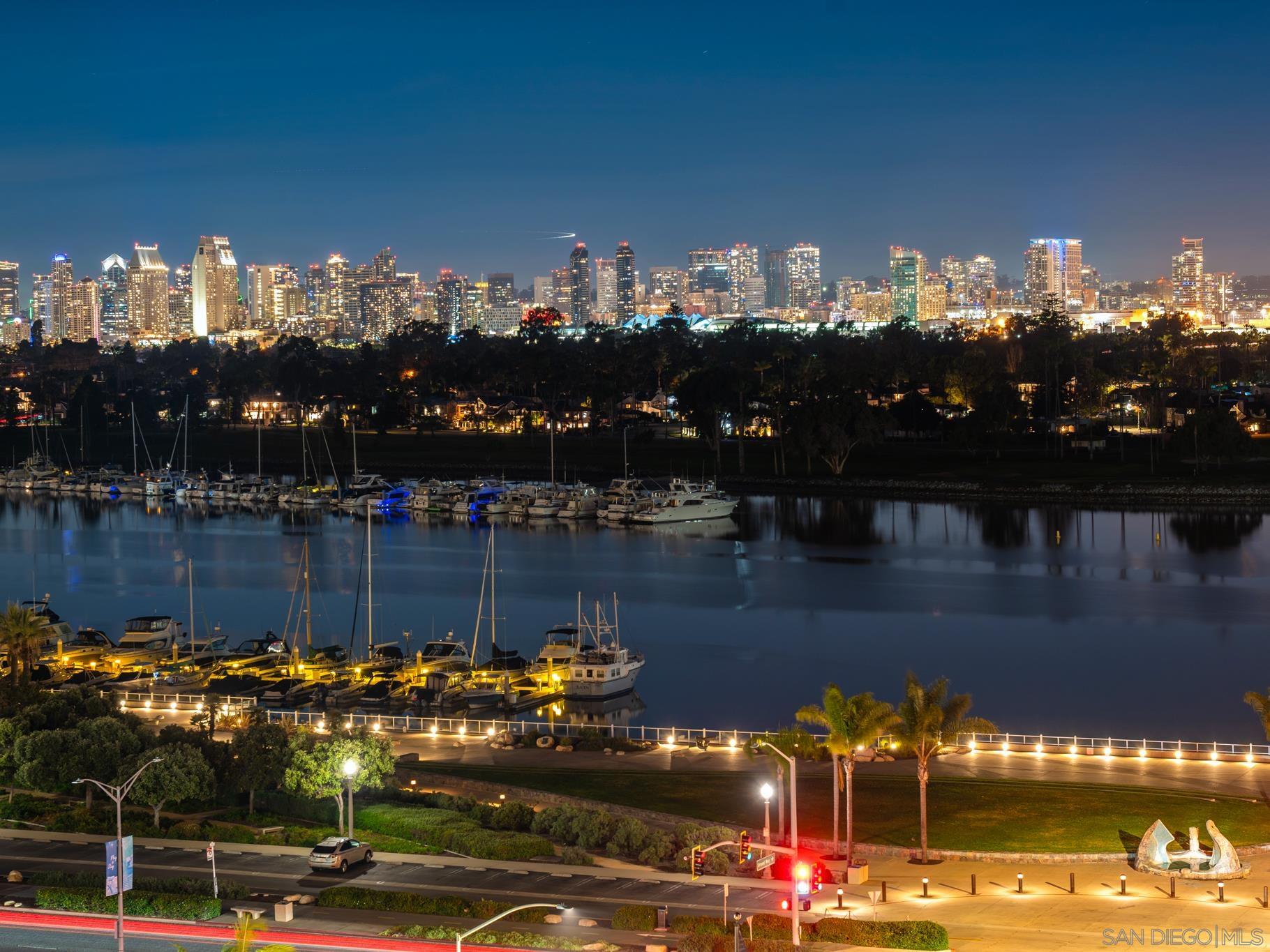 Detail Gallery Image 48 of 65 For 1810  Avenida Del Mundo  #907,  Coronado,  CA 92118 - 2 Beds | 2 Baths