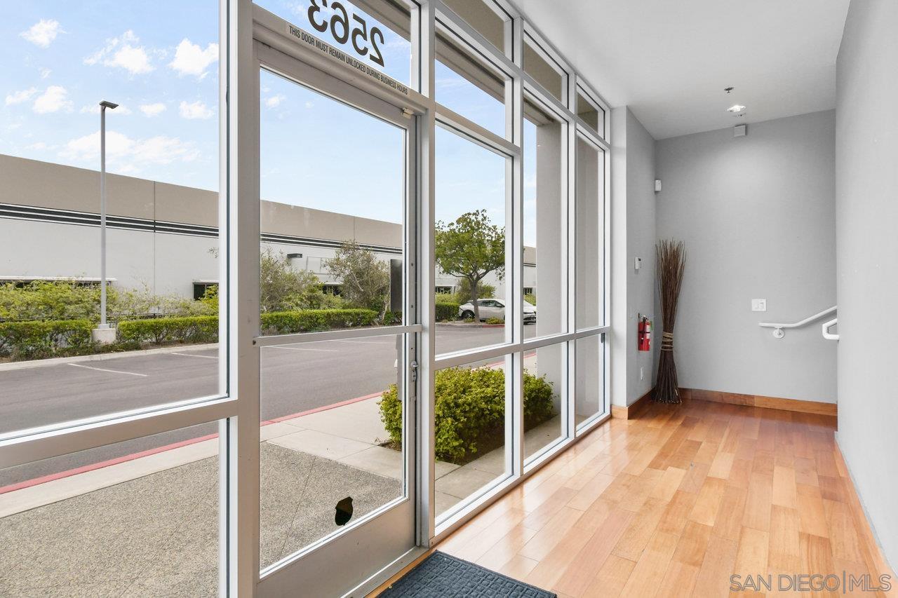 Detail Gallery Image 2 of 33 For 2563  Mast Way, Chula Vista,  CA 91914 - – Beds | – Baths