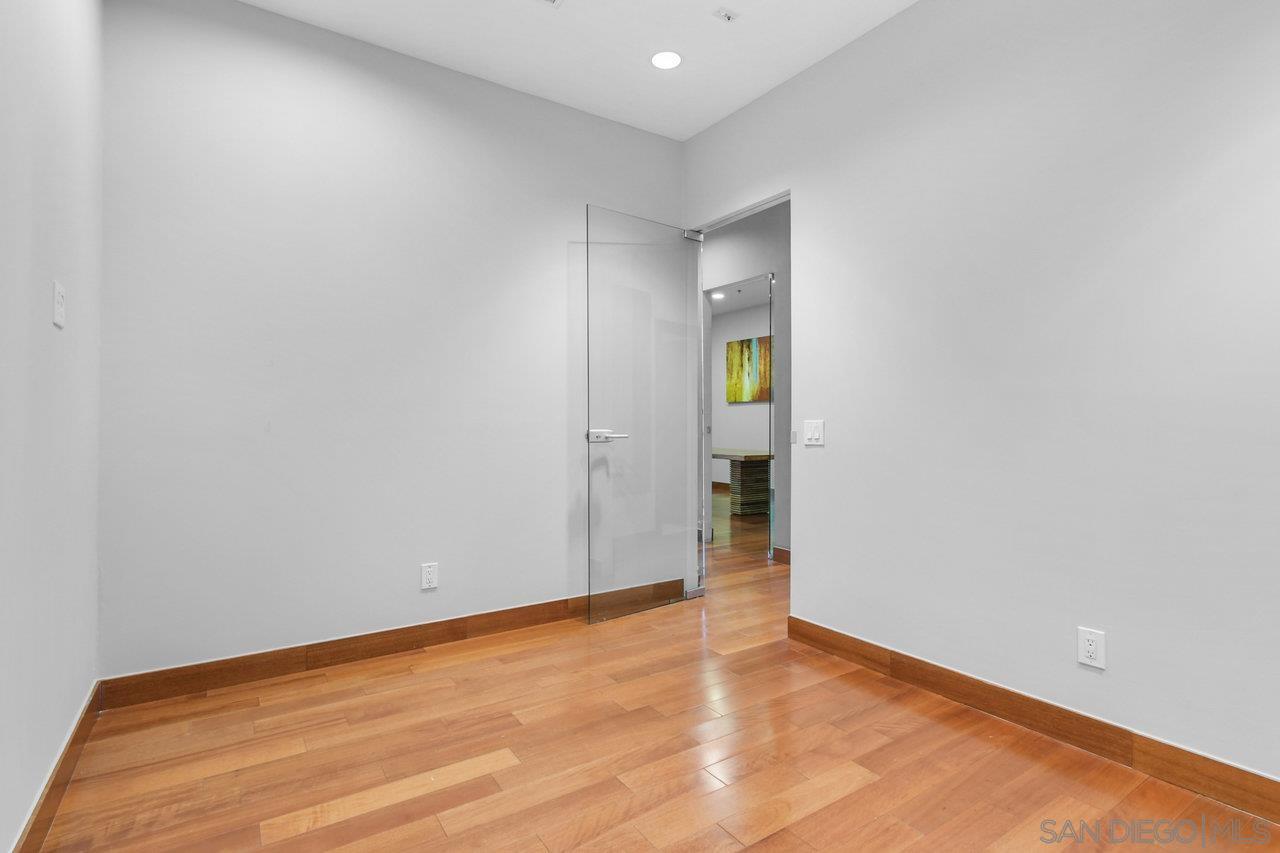 Detail Gallery Image 12 of 33 For 2563  Mast Way, Chula Vista,  CA 91914 - – Beds | – Baths