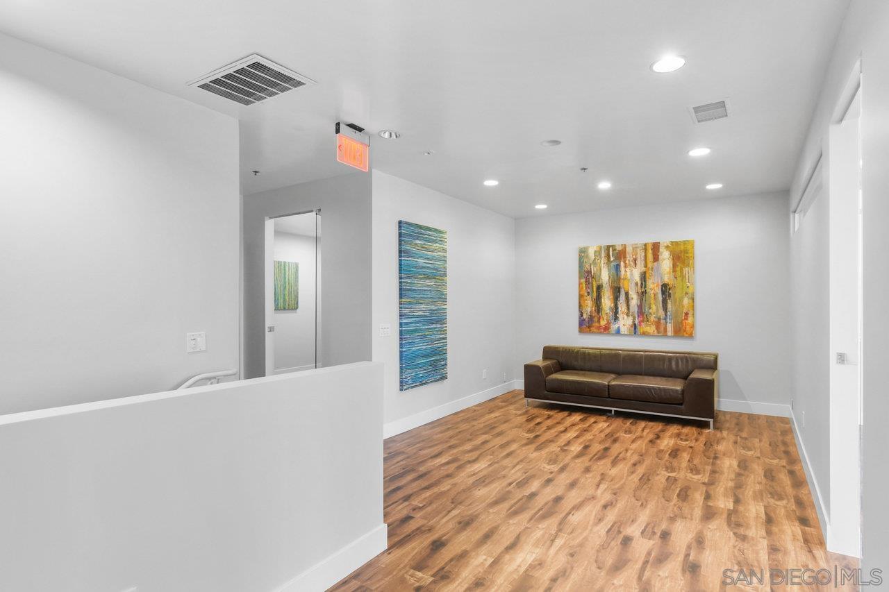 Detail Gallery Image 19 of 33 For 2563  Mast Way, Chula Vista,  CA 91914 - – Beds | – Baths