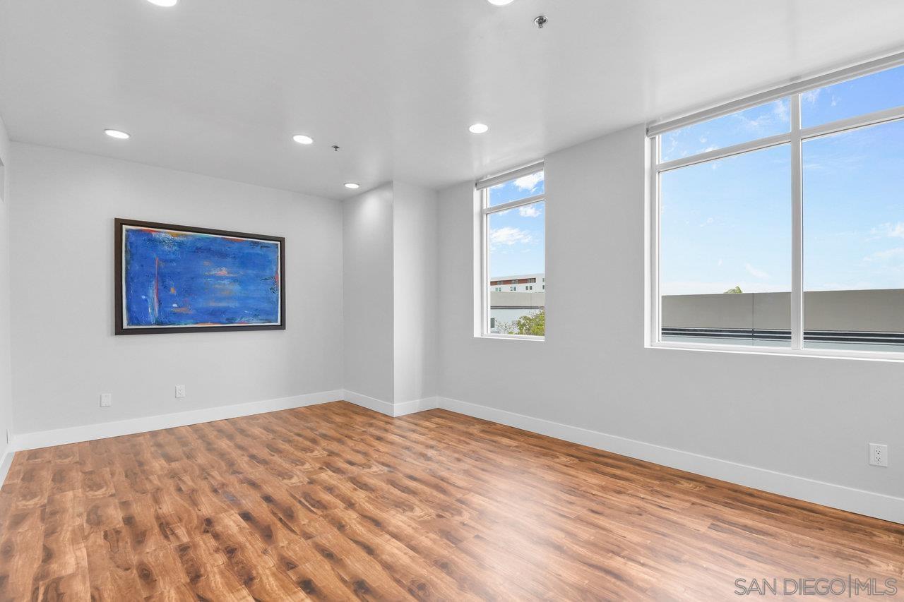 Detail Gallery Image 21 of 33 For 2563  Mast Way, Chula Vista,  CA 91914 - – Beds | – Baths