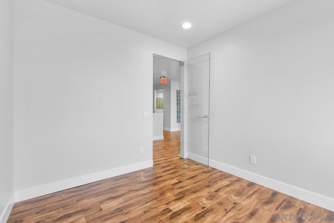 Detail Gallery Image 25 of 33 For 2563  Mast Way, Chula Vista,  CA 91914 - – Beds | – Baths