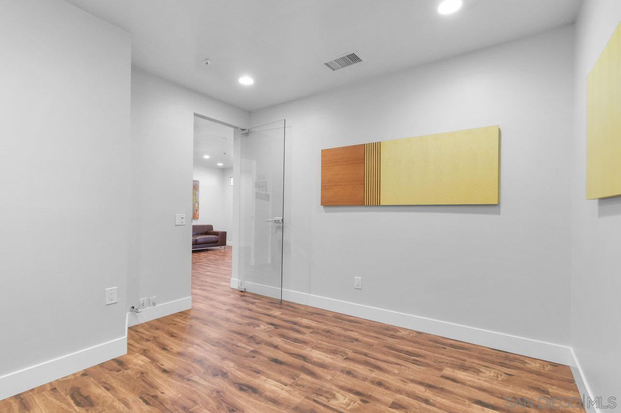 Detail Gallery Image 27 of 33 For 2563  Mast Way, Chula Vista,  CA 91914 - – Beds | – Baths