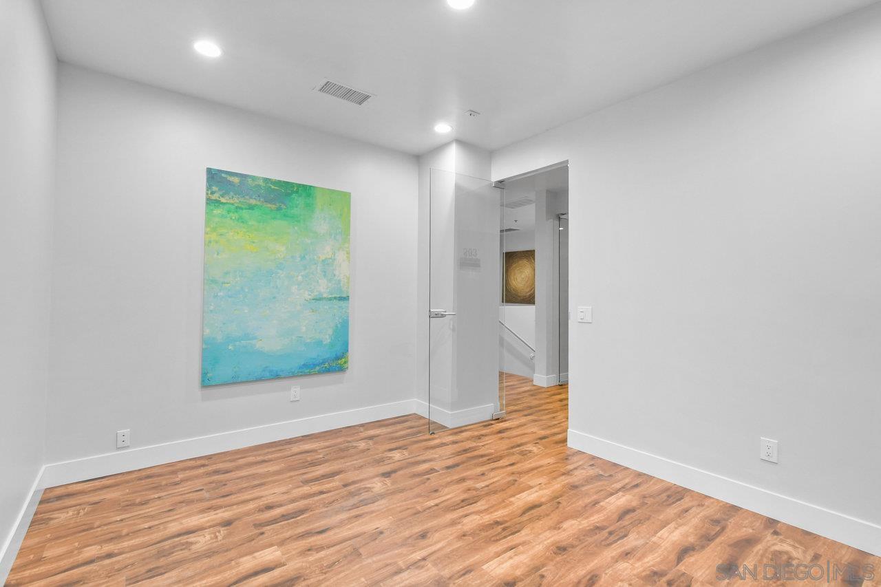 Detail Gallery Image 30 of 33 For 2563  Mast Way, Chula Vista,  CA 91914 - – Beds | – Baths