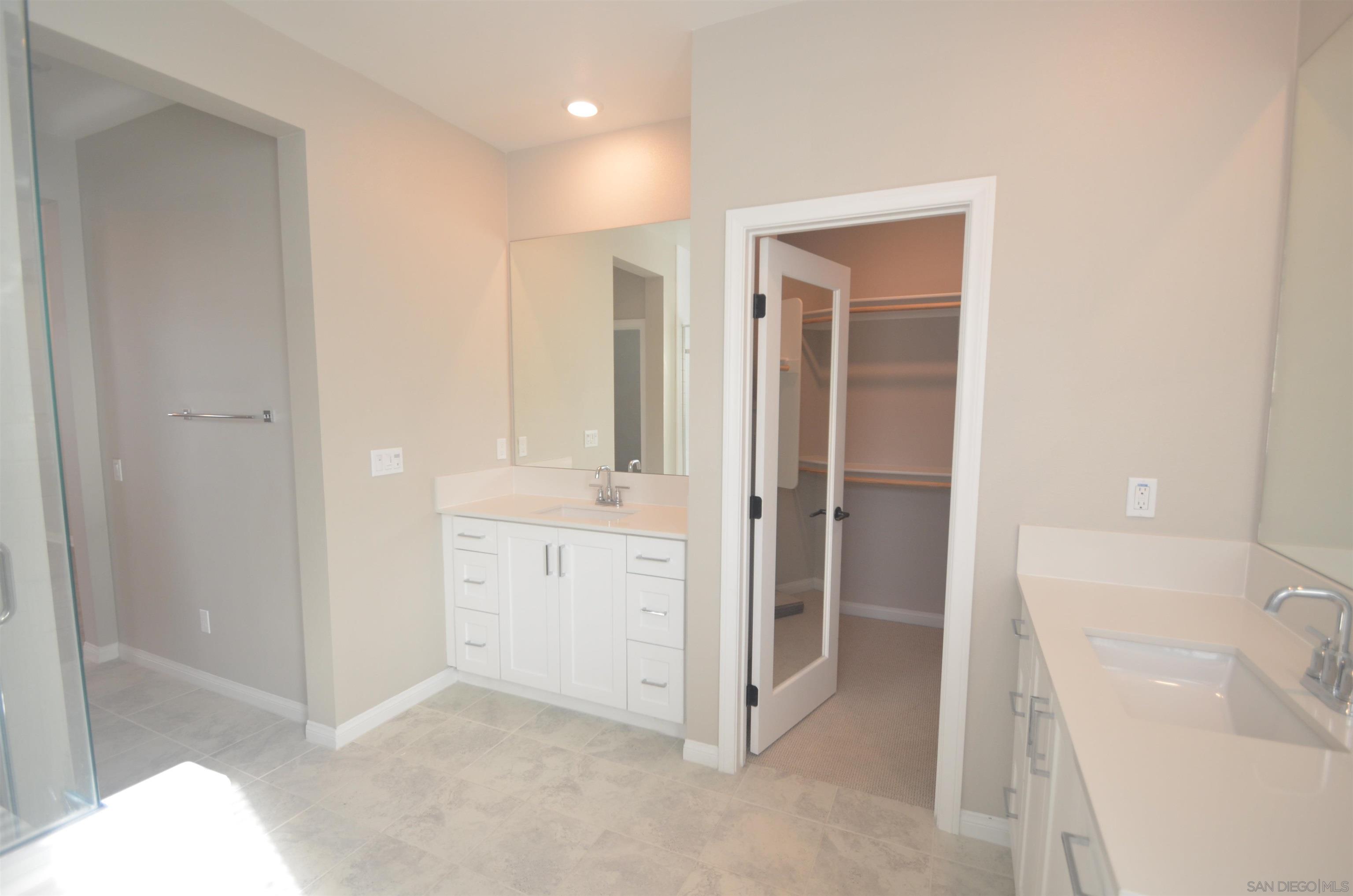 Detail Gallery Image 24 of 40 For 1681  Whitmore Loop, Chula Vista,  CA 91913 - 4 Beds | 3 Baths