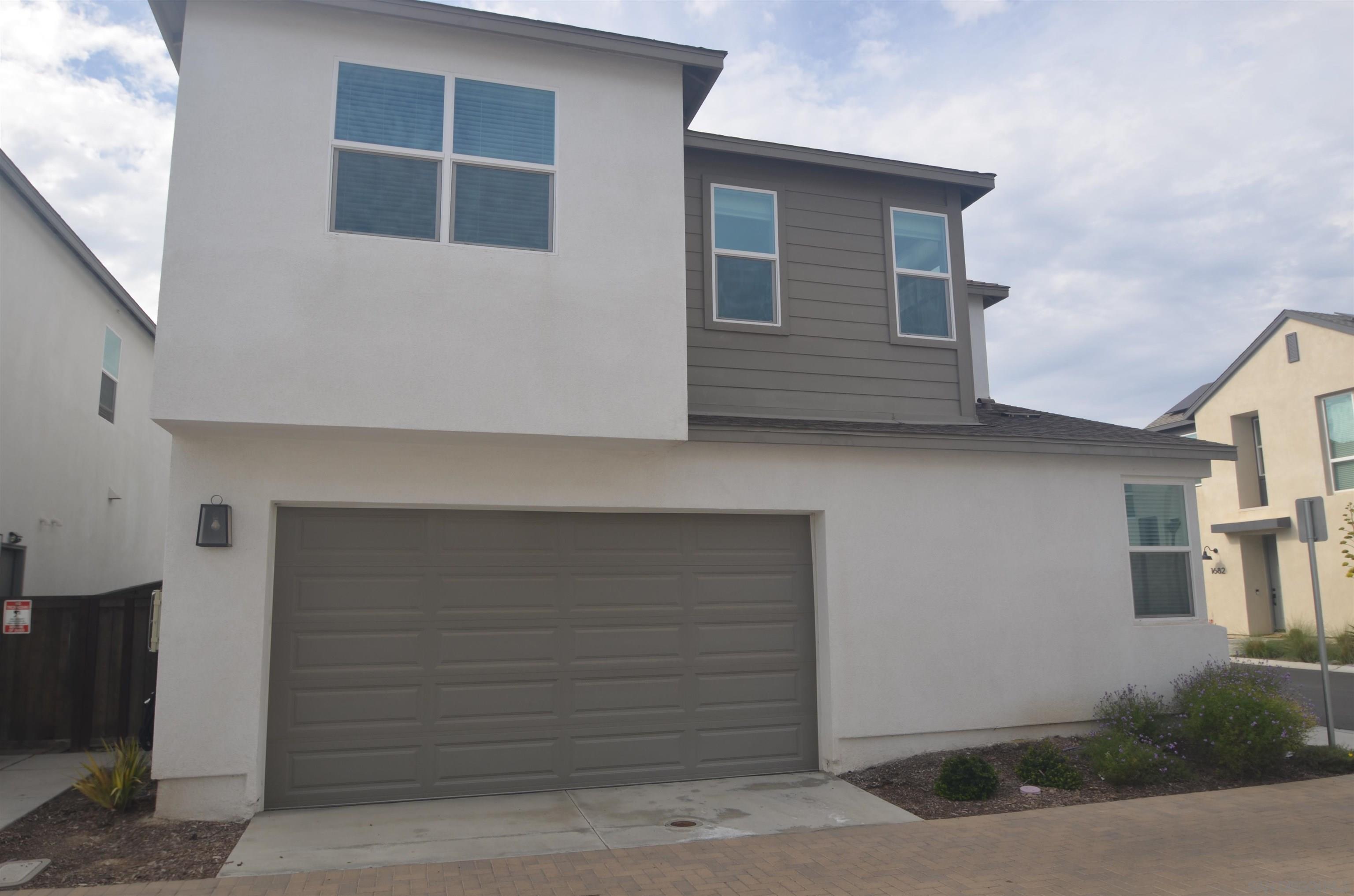 Detail Gallery Image 32 of 40 For 1681  Whitmore Loop, Chula Vista,  CA 91913 - 4 Beds | 3 Baths