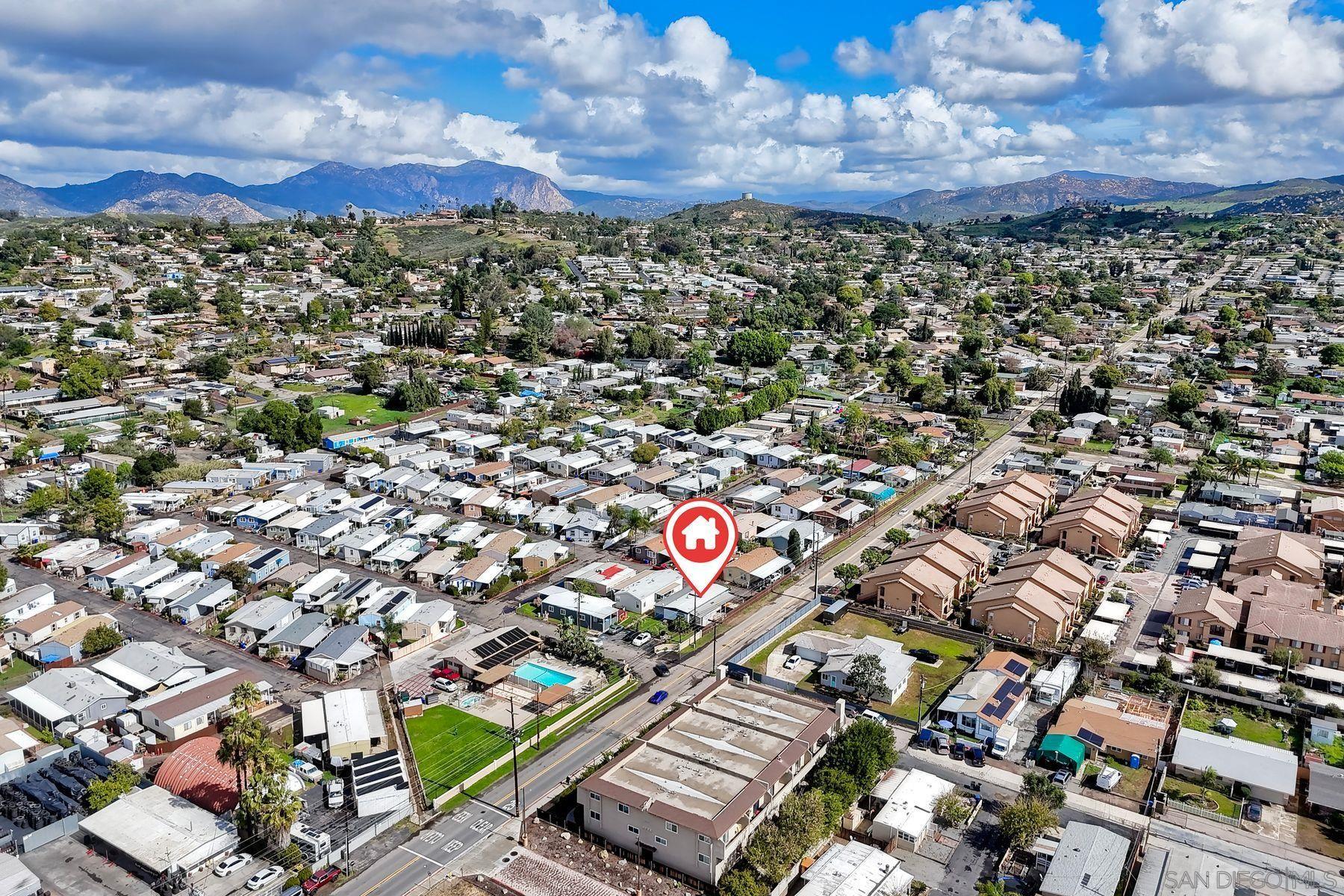 Detail Gallery Image 9 of 13 For 12044  Royal Rd  Spc 4,  El Cajon,  CA 92021 - 3 Beds | 2 Baths