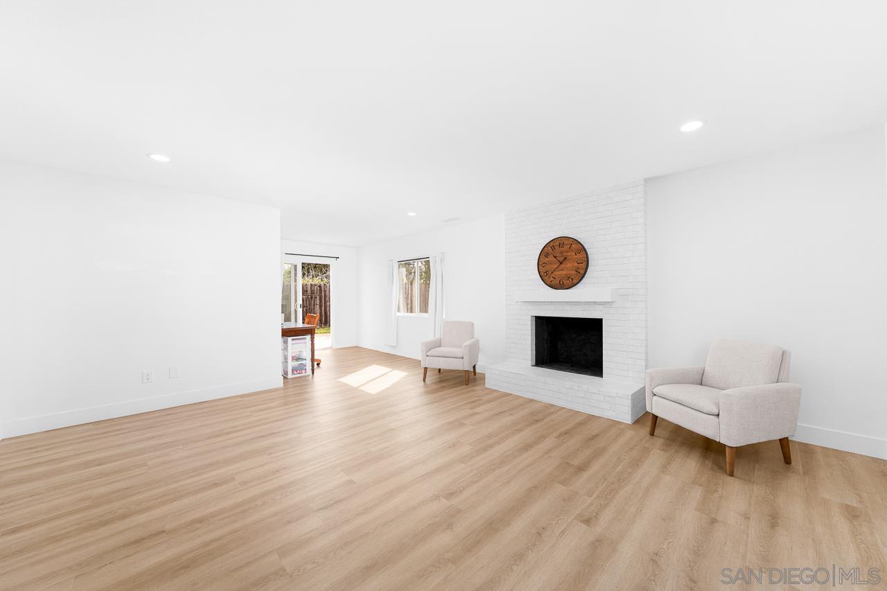 Detail Gallery Image 14 of 27 For 8695  Lepus Rd, San Diego,  CA 92126 - 3 Beds | 2 Baths