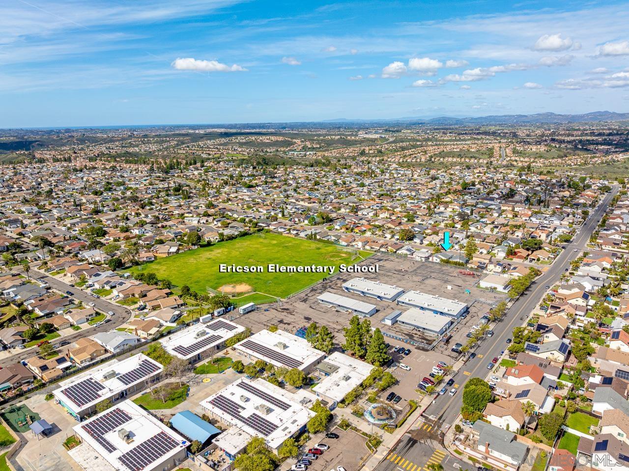 Detail Gallery Image 5 of 27 For 8695  Lepus Rd, San Diego,  CA 92126 - 3 Beds | 2 Baths