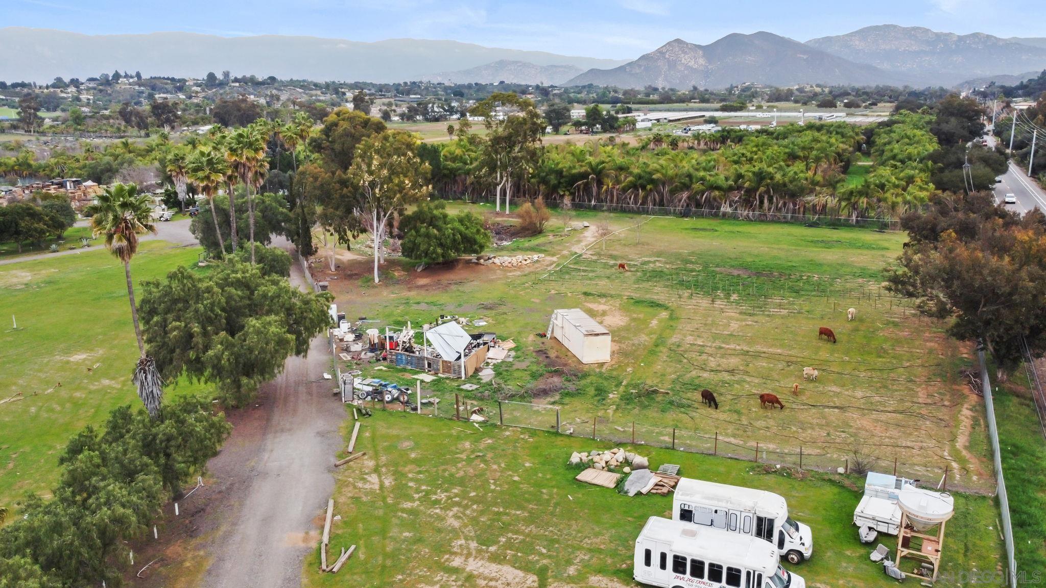 Detail Gallery Image 21 of 23 For 30100  Valley Center Rd, Valley Center,  CA 92082 - 3 Beds | 2 Baths