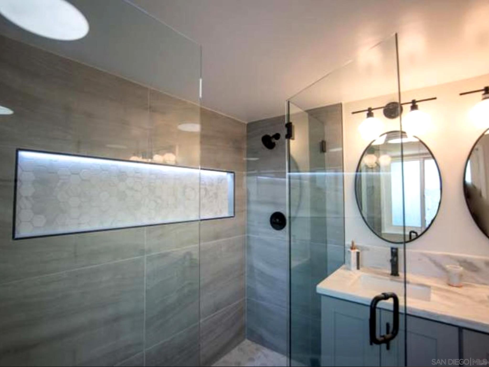 Detail Gallery Image 25 of 27 For 476  Montclair St, Chula Vista,  CA 91911 - 5 Beds | 2 Baths