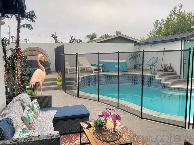 Detail Gallery Image 5 of 27 For 476  Montclair St, Chula Vista,  CA 91911 - 5 Beds | 2 Baths