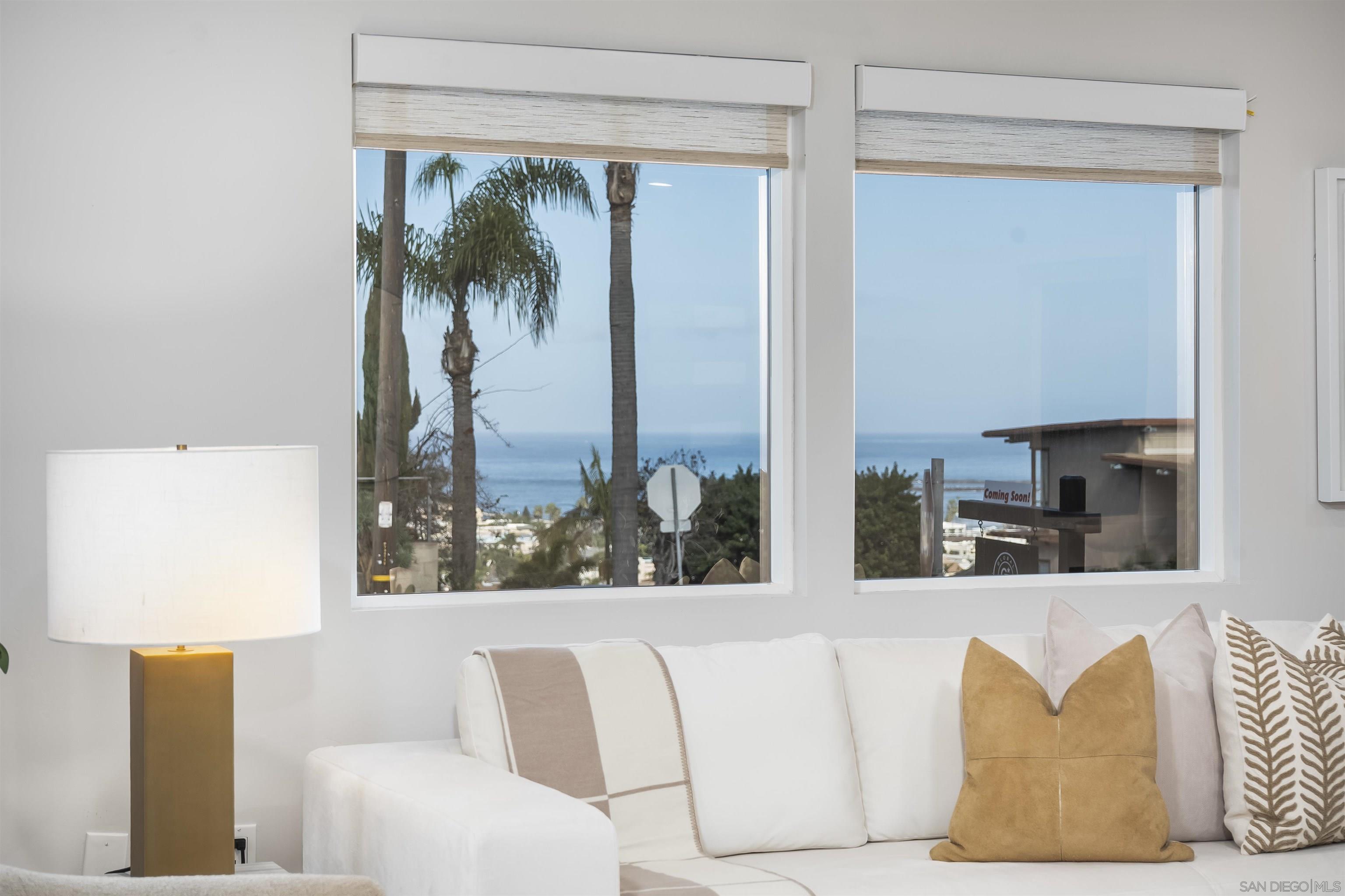 Detail Gallery Image 16 of 75 For 4593  Coronado Ave, San Diego,  CA 92107 - 4 Beds | 3 Baths