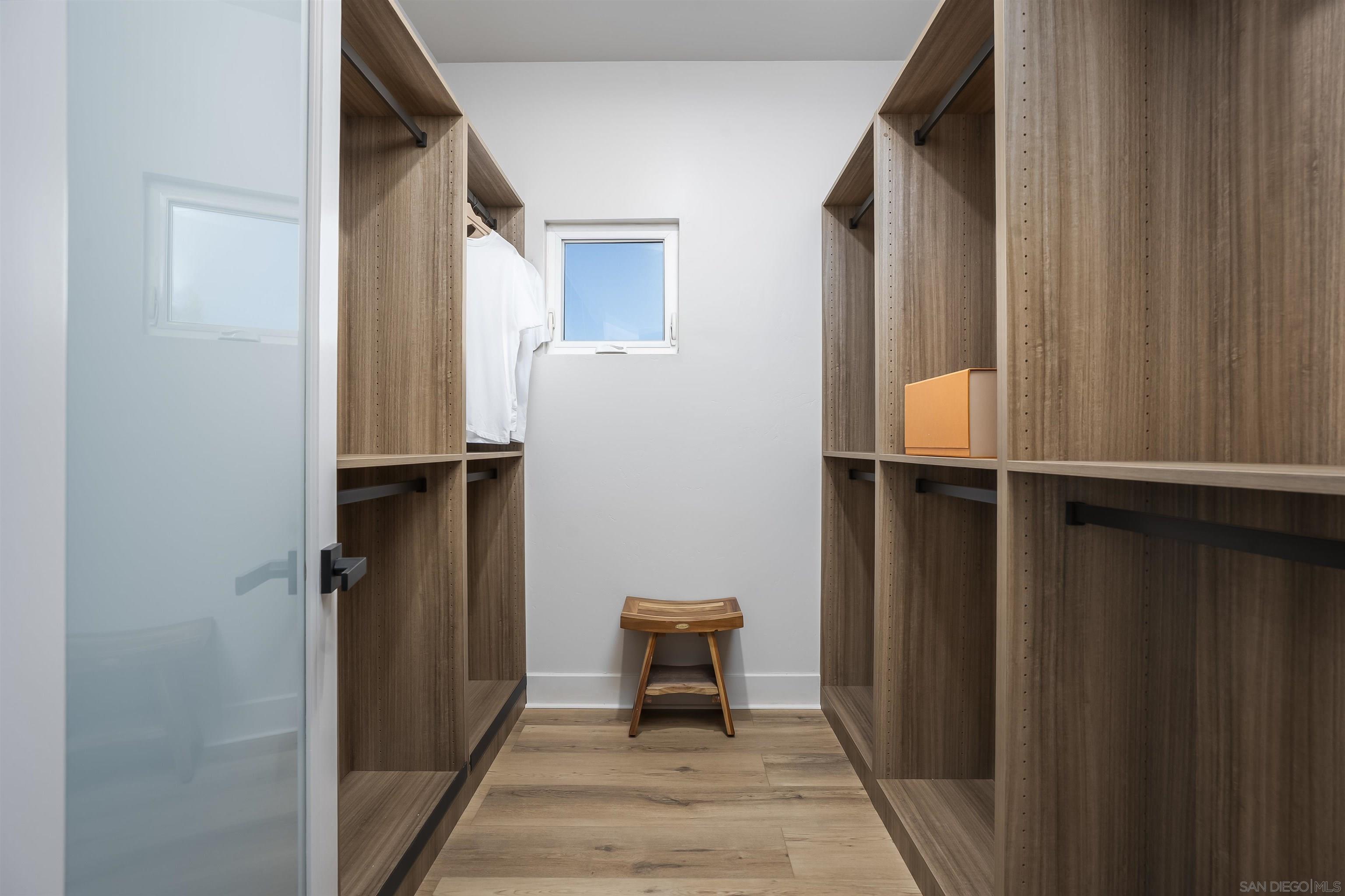 Detail Gallery Image 34 of 75 For 4593  Coronado Ave, San Diego,  CA 92107 - 4 Beds | 3 Baths