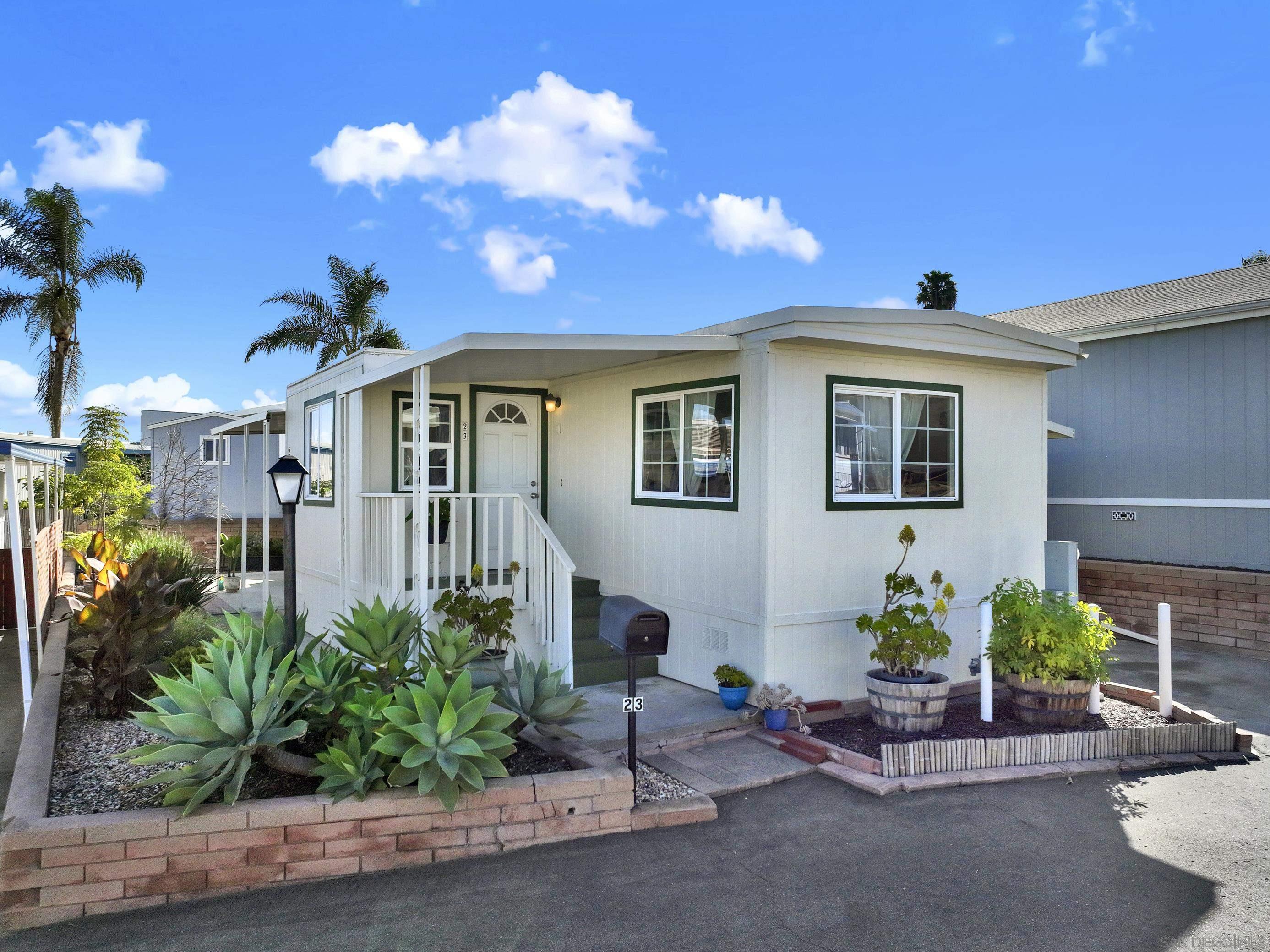 Front Image Thumbnail for SD260003833