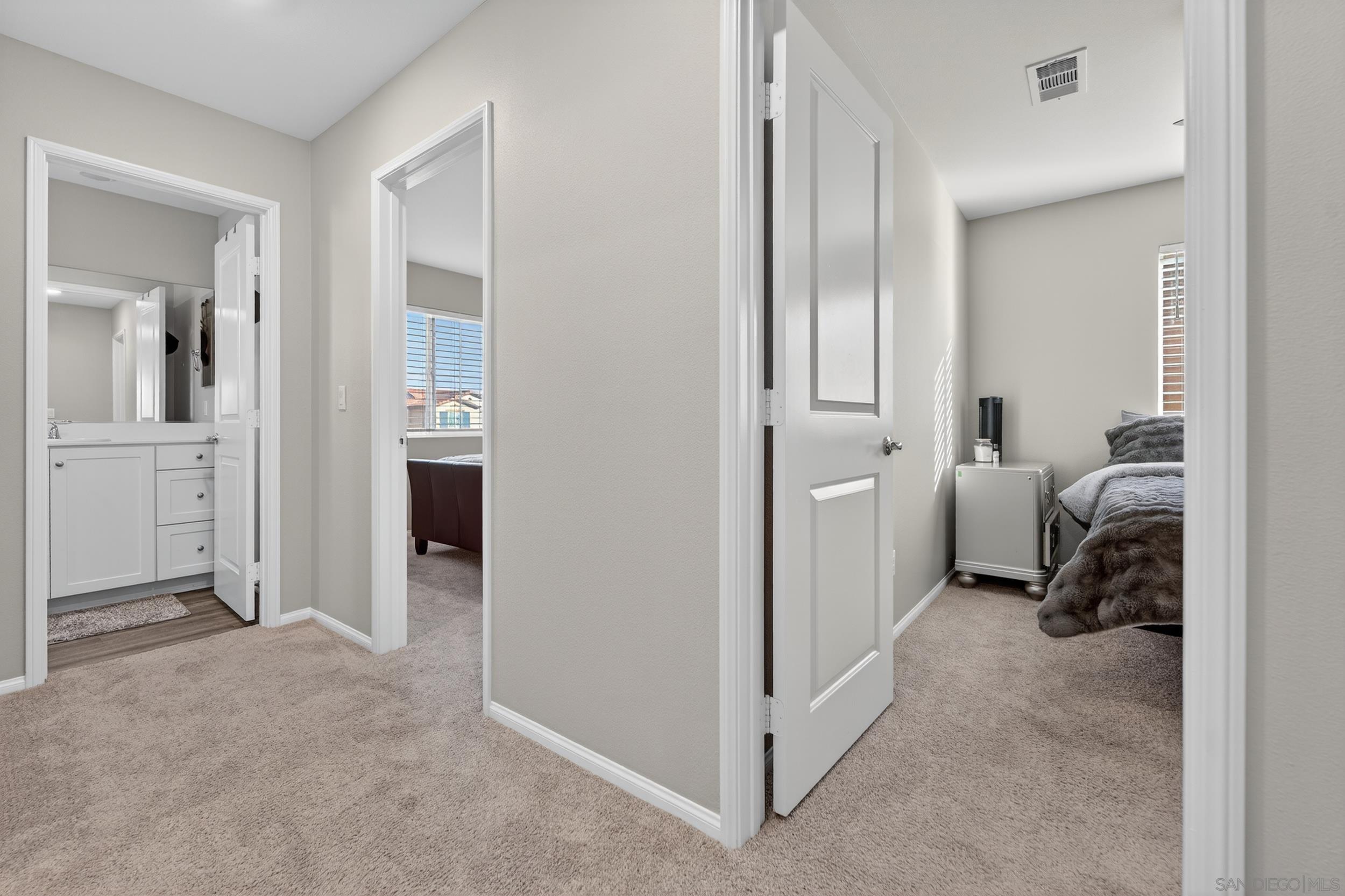 Detail Gallery Image 11 of 25 For 28331  Memory Ln, Winchester,  CA 92596 - 4 Beds | 3 Baths