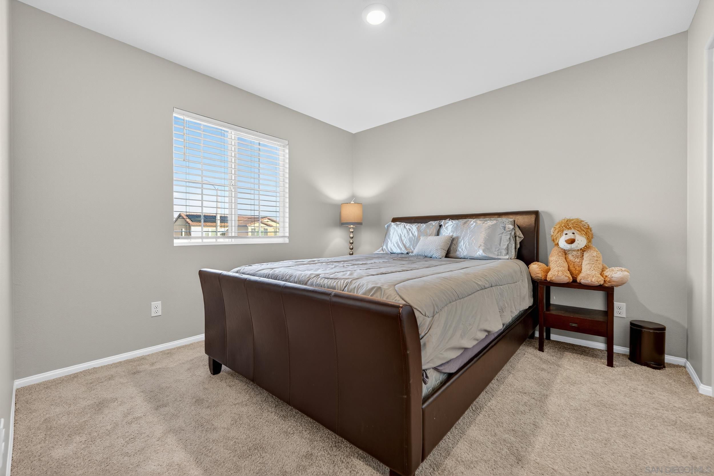 Detail Gallery Image 12 of 25 For 28331  Memory Ln, Winchester,  CA 92596 - 4 Beds | 3 Baths