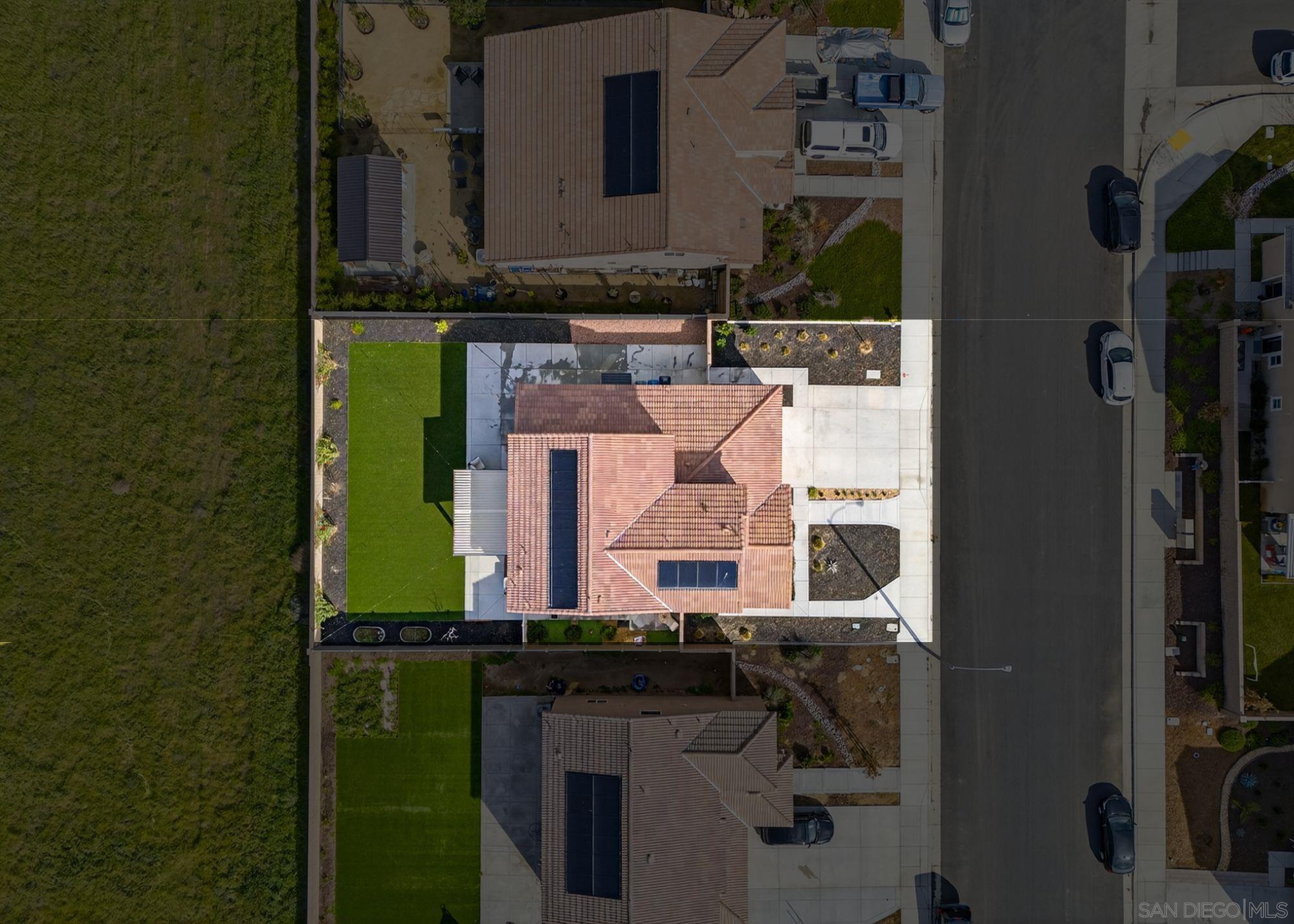 Detail Gallery Image 20 of 25 For 28331  Memory Ln, Winchester,  CA 92596 - 4 Beds | 3 Baths