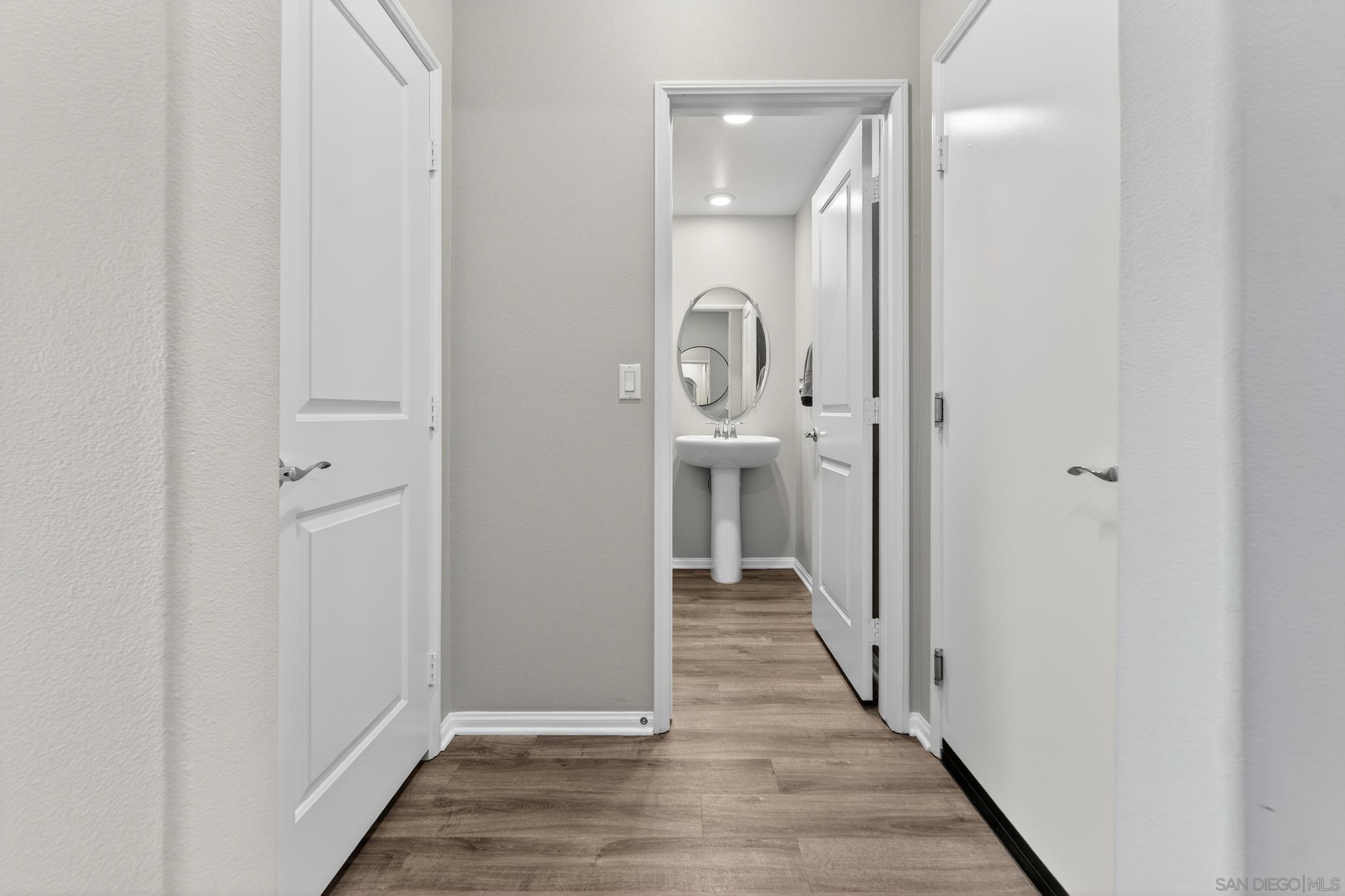 Detail Gallery Image 7 of 25 For 28331  Memory Ln, Winchester,  CA 92596 - 4 Beds | 3 Baths