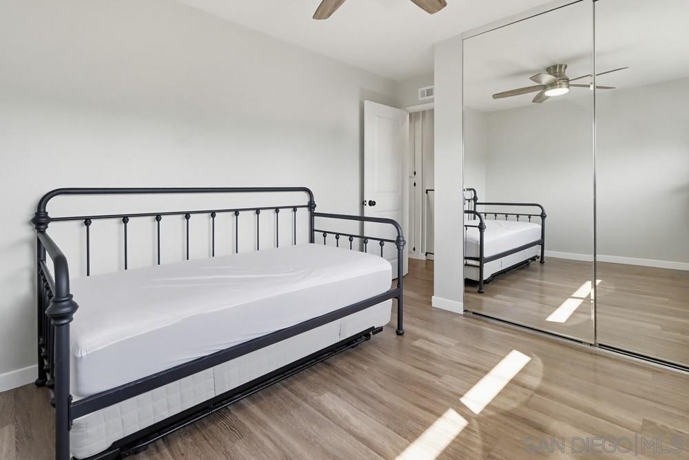 Detail Gallery Image 23 of 45 For 5516  Caminito Roberto, San Diego,  CA 92111 - 2 Beds | 1/1 Baths