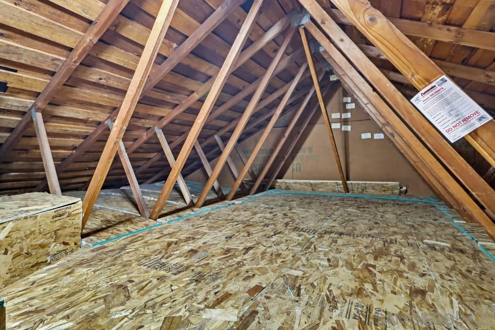 Detail Gallery Image 34 of 45 For 5516  Caminito Roberto, San Diego,  CA 92111 - 2 Beds | 1/1 Baths