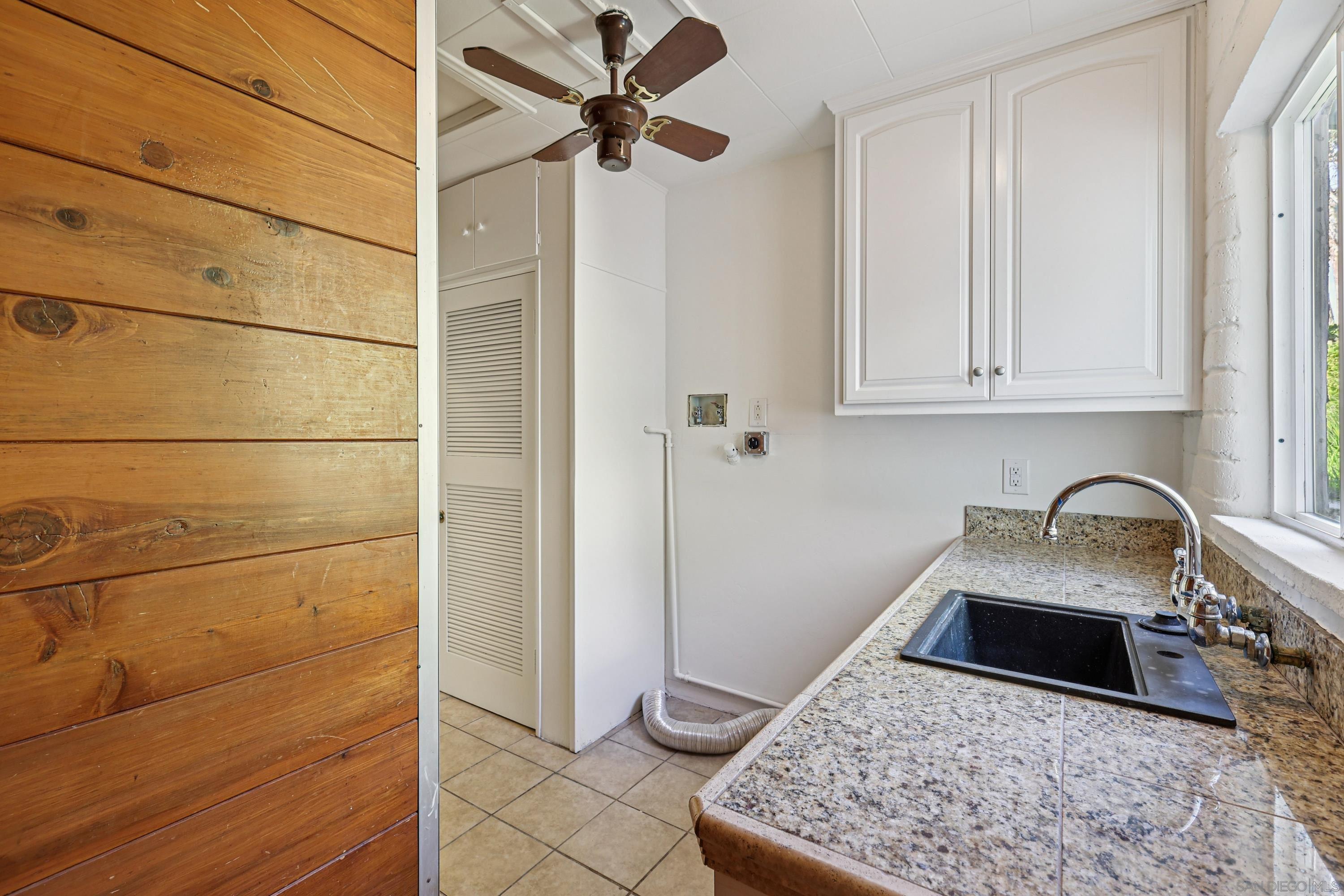 Detail Gallery Image 14 of 26 For 203  D St, Ramona,  CA 92065 - 2 Beds | 1 Baths