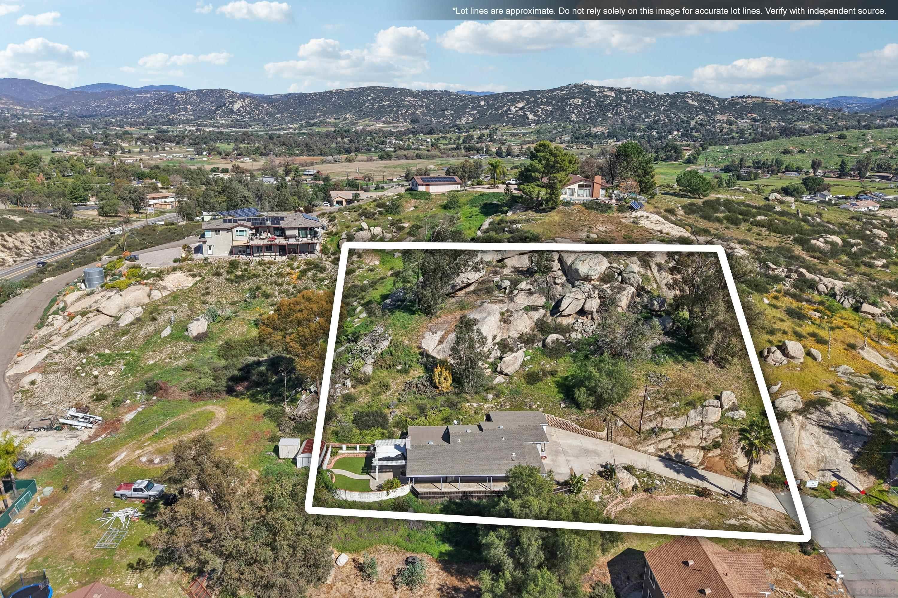 Detail Gallery Image 24 of 26 For 203  D St, Ramona,  CA 92065 - 2 Beds | 1 Baths