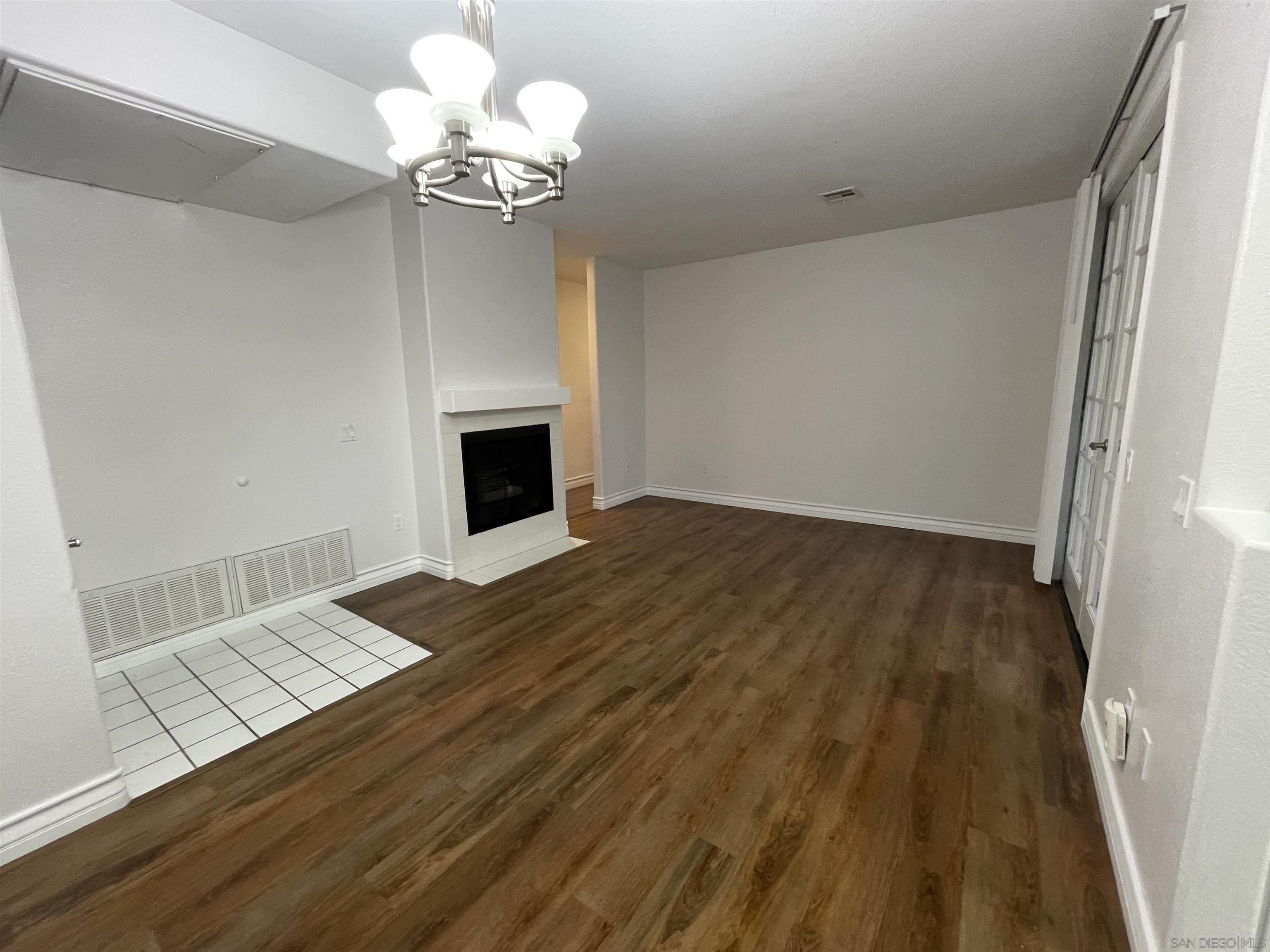 Detail Gallery Image 5 of 32 For 8682  New Salem St.  159, San Diego,  CA 92126 - 2 Beds | 2 Baths