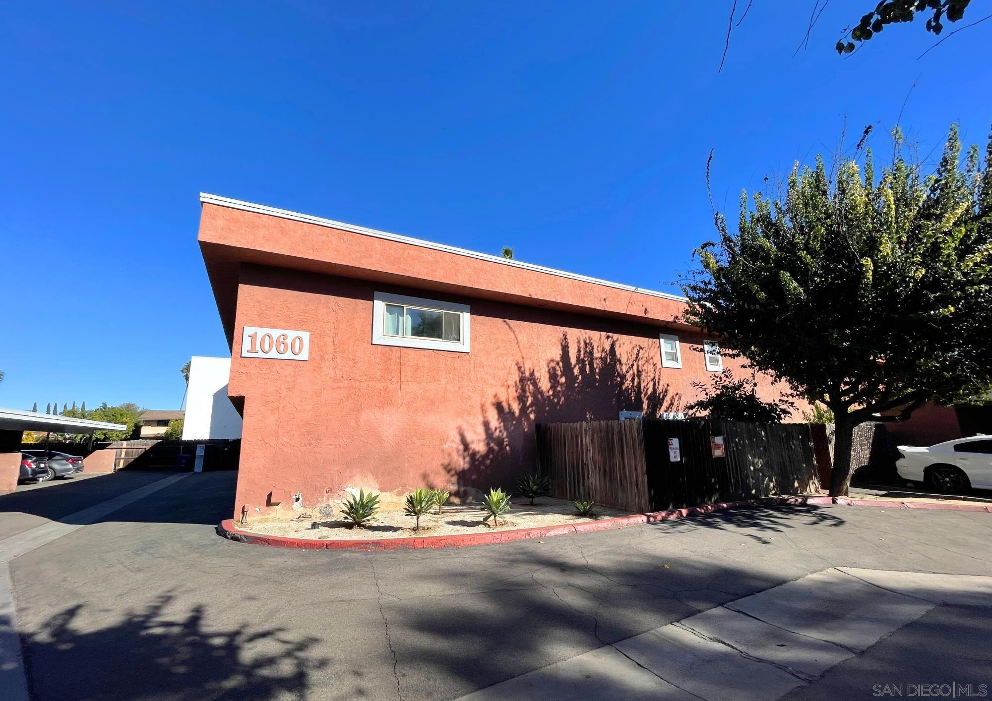 Detail Gallery Image 27 of 29 For 1060  E Washington Ave  #5,  Escondido,  CA 92025 - 2 Beds | 2 Baths