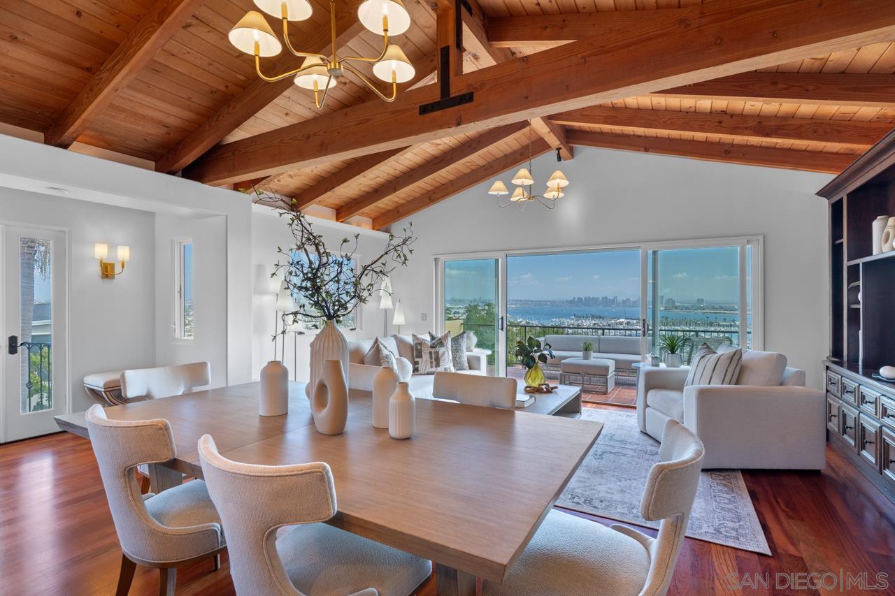 Detail Gallery Image 17 of 61 For 3235  Harbor View Dr, San Diego,  CA 92106 - 5 Beds | 4/2 Baths