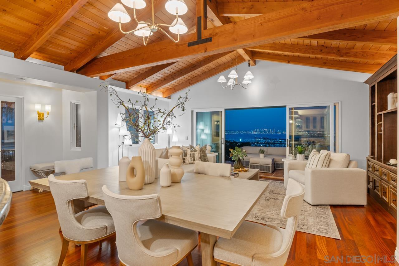 Detail Gallery Image 22 of 61 For 3235  Harbor View Dr, San Diego,  CA 92106 - 5 Beds | 4/2 Baths